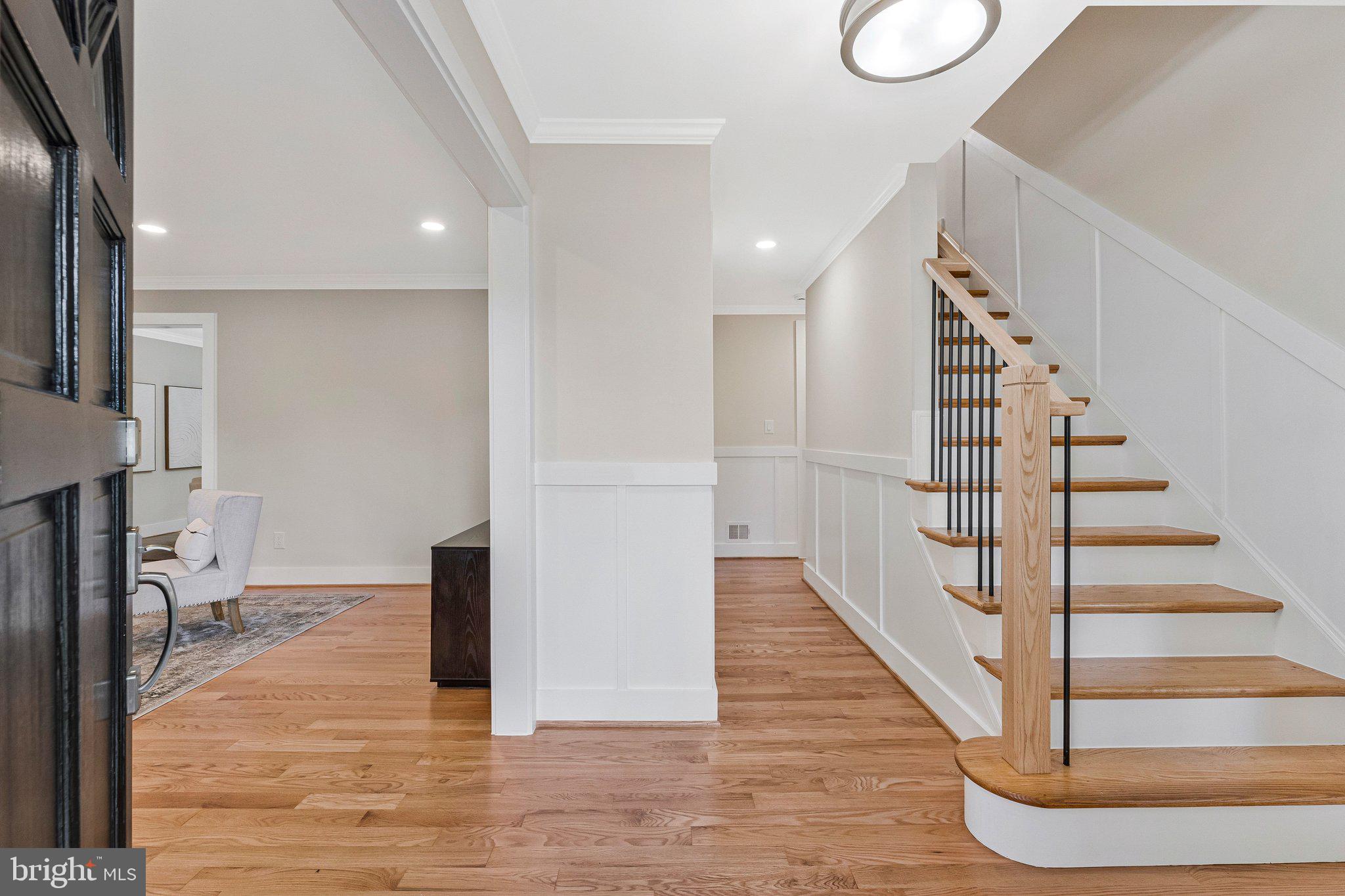 1923 SAYBROOK COURT