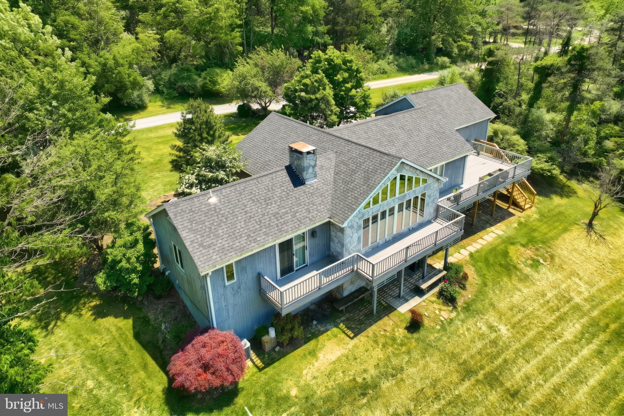 5 JAMES TRAIL
