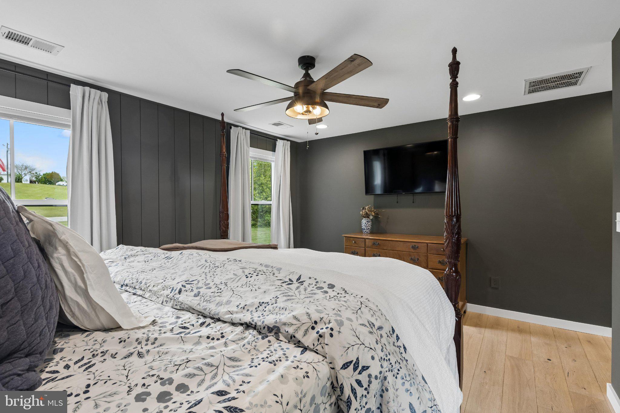 FAIRLEE - Residential