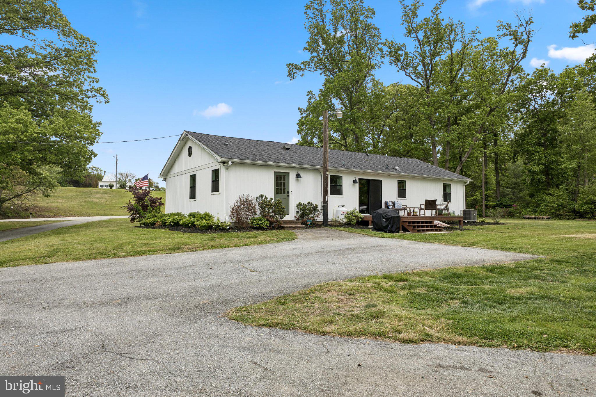 FAIRLEE - Residential