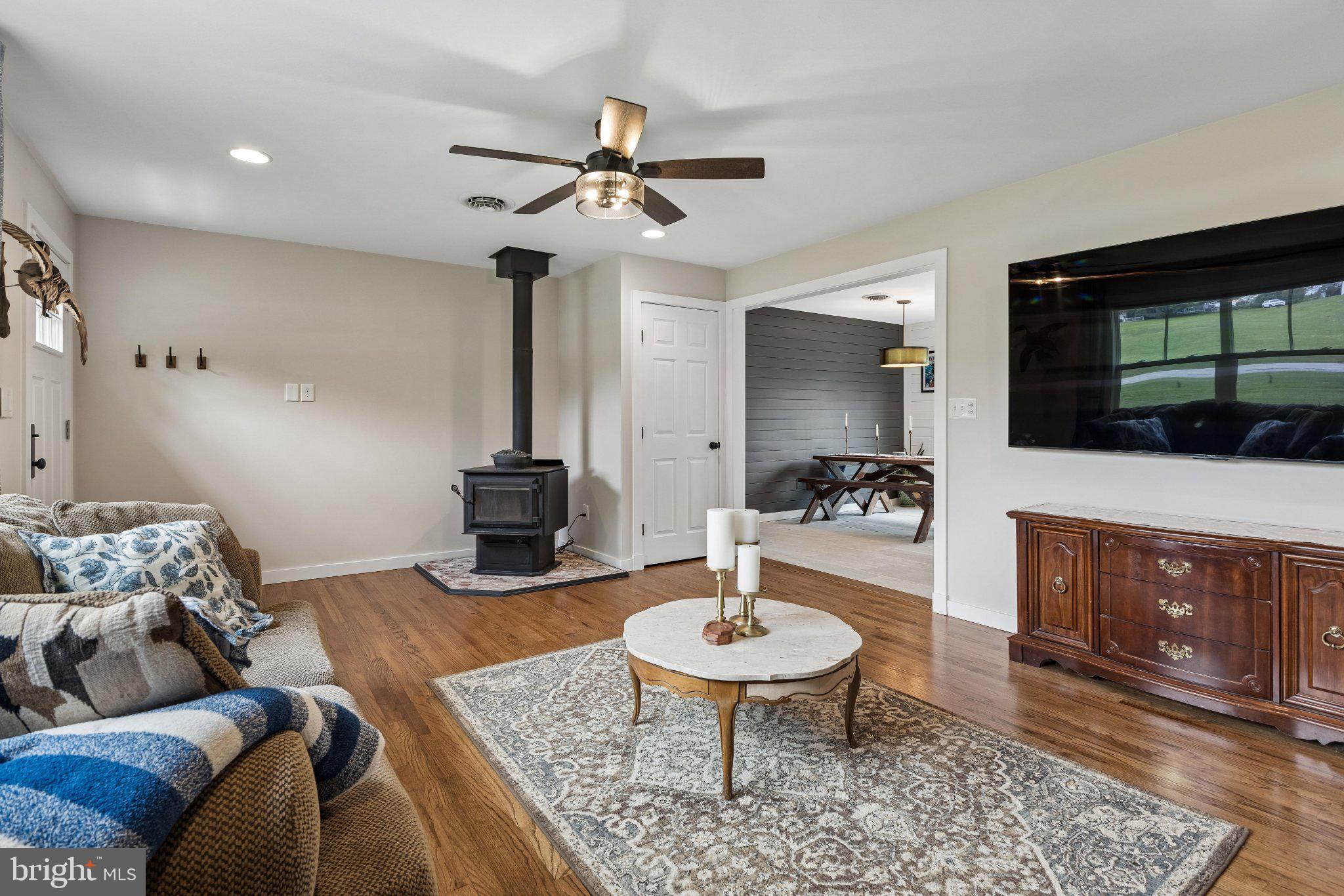 FAIRLEE - Residential