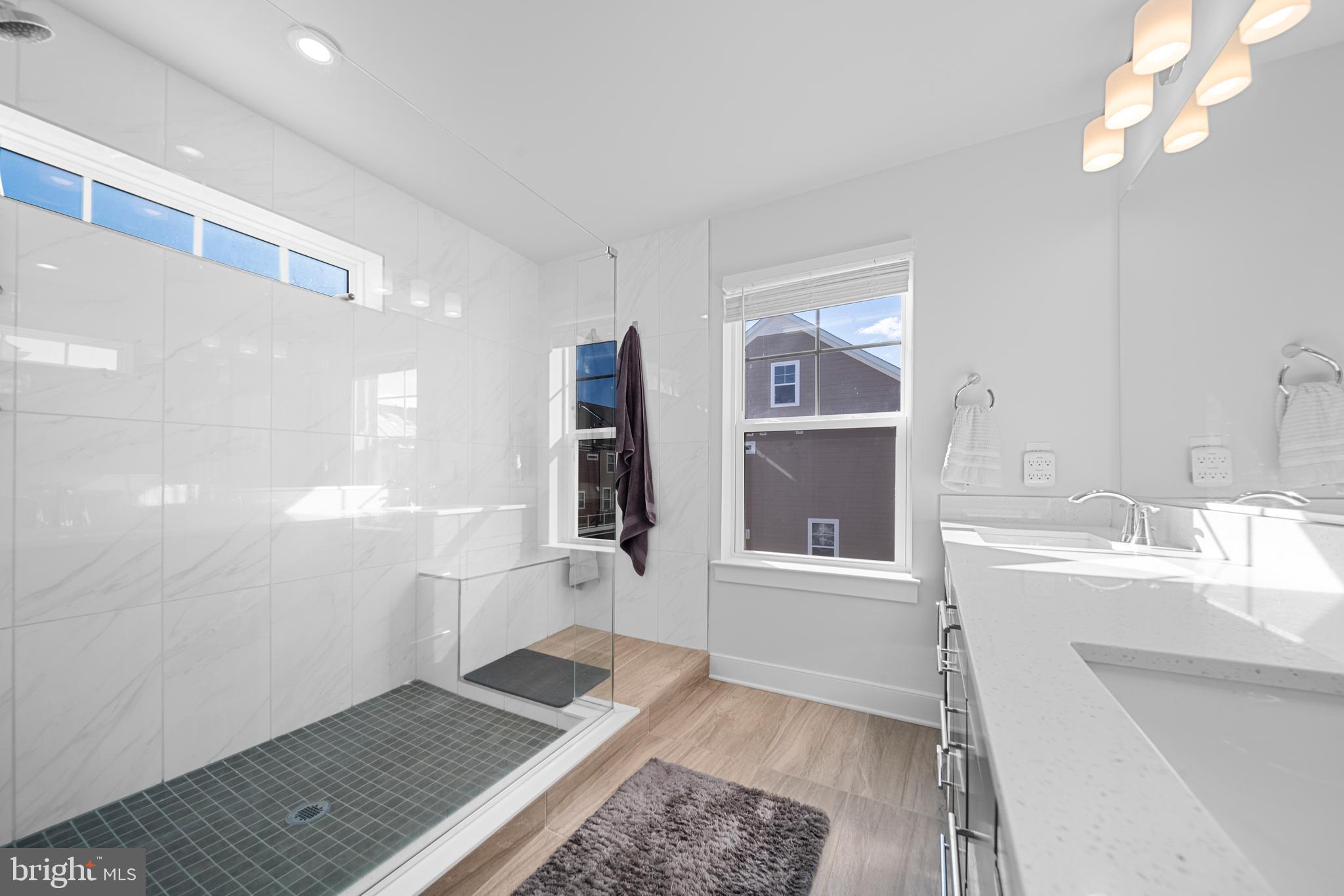 POTOMAC SHORES - Residential