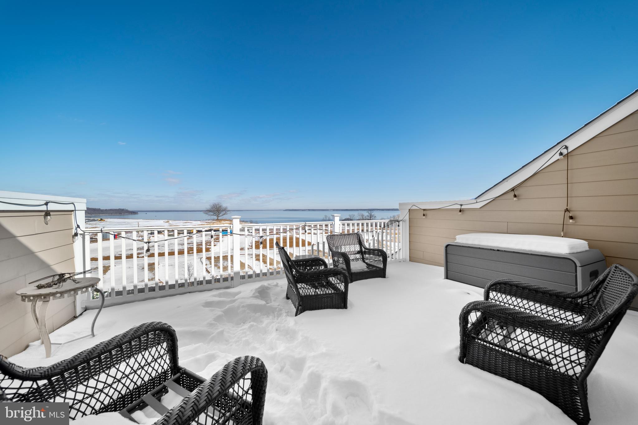 POTOMAC SHORES - Residential