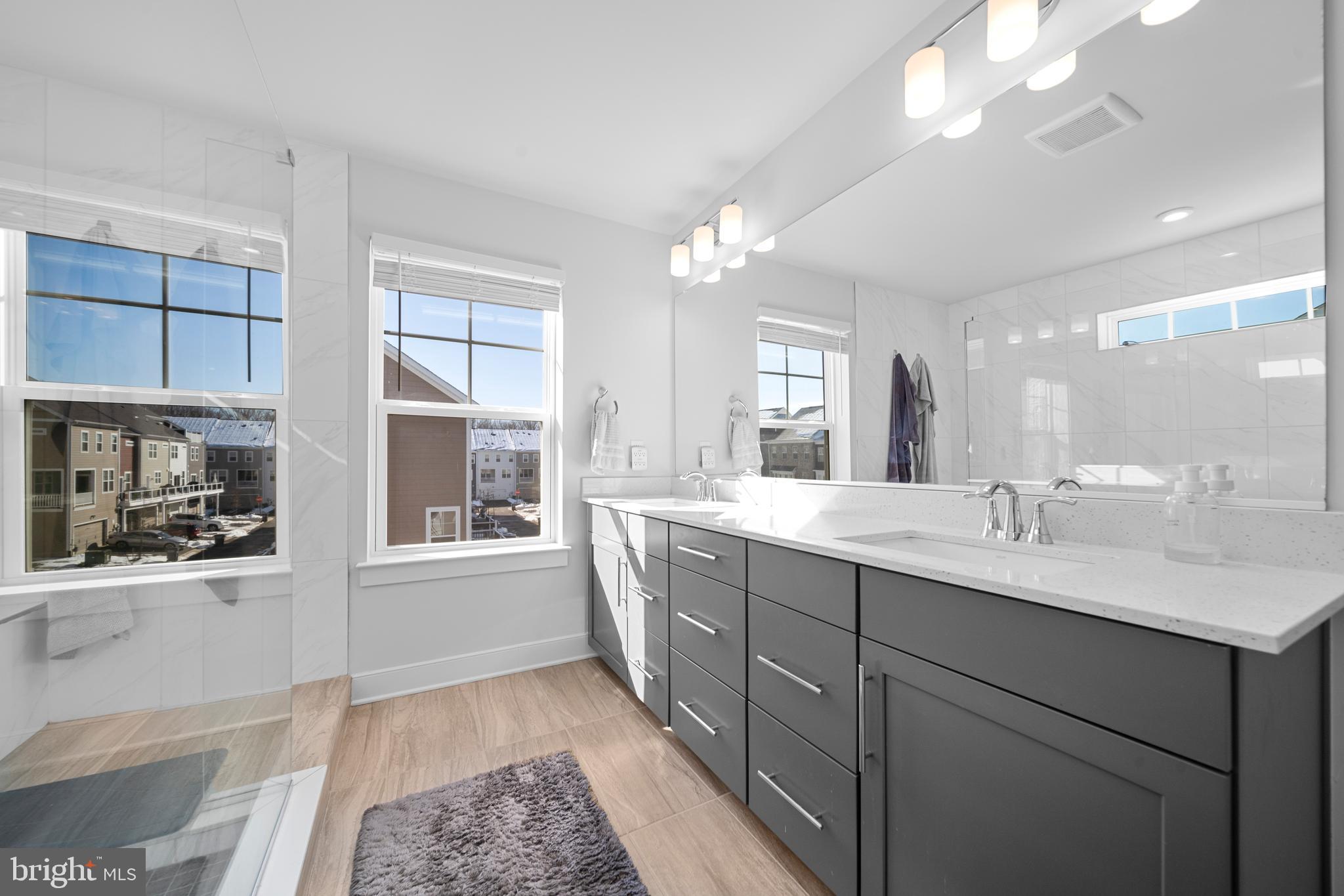 POTOMAC SHORES - Residential