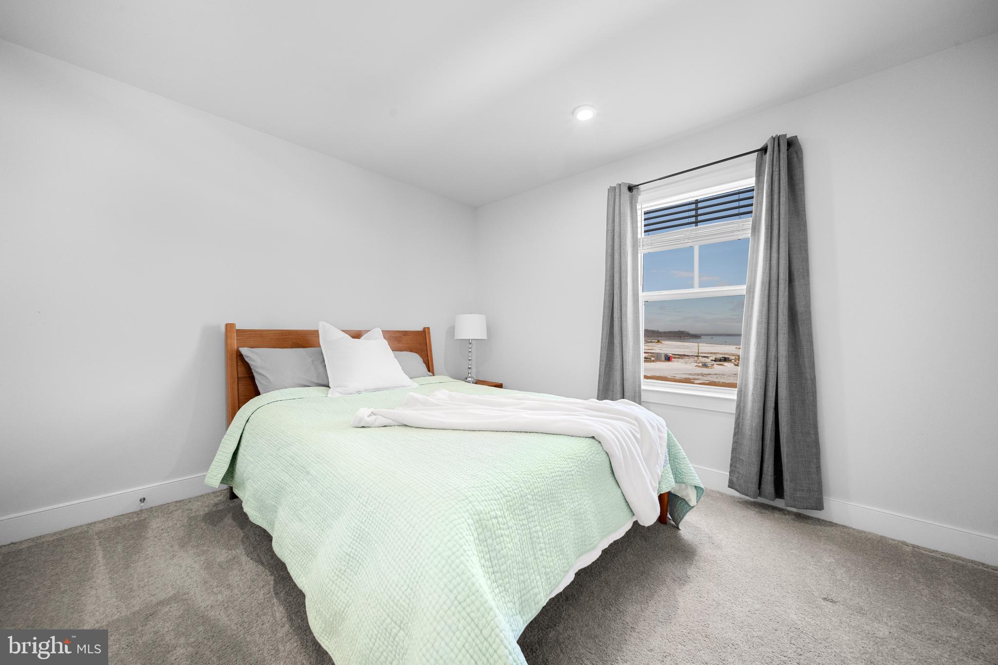 POTOMAC SHORES - Residential