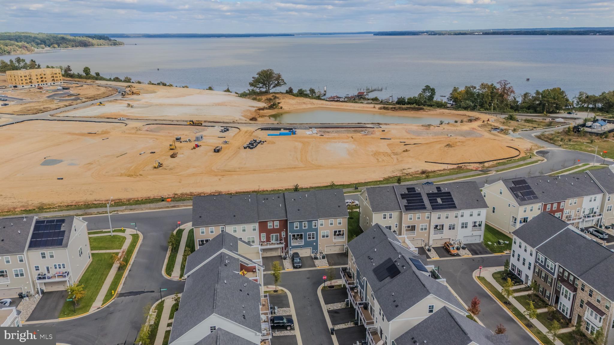 POTOMAC SHORES - Residential