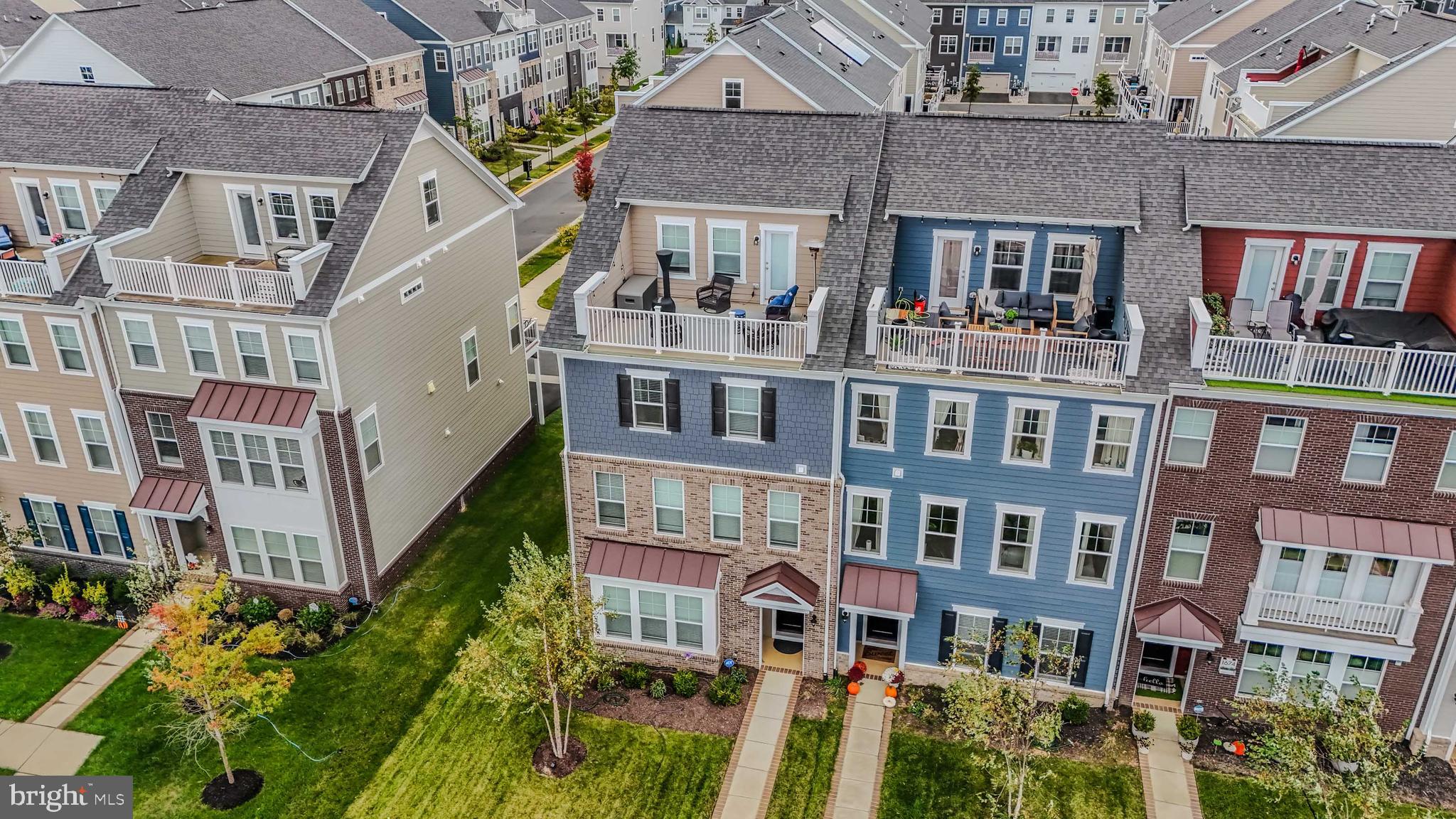 POTOMAC SHORES - Residential