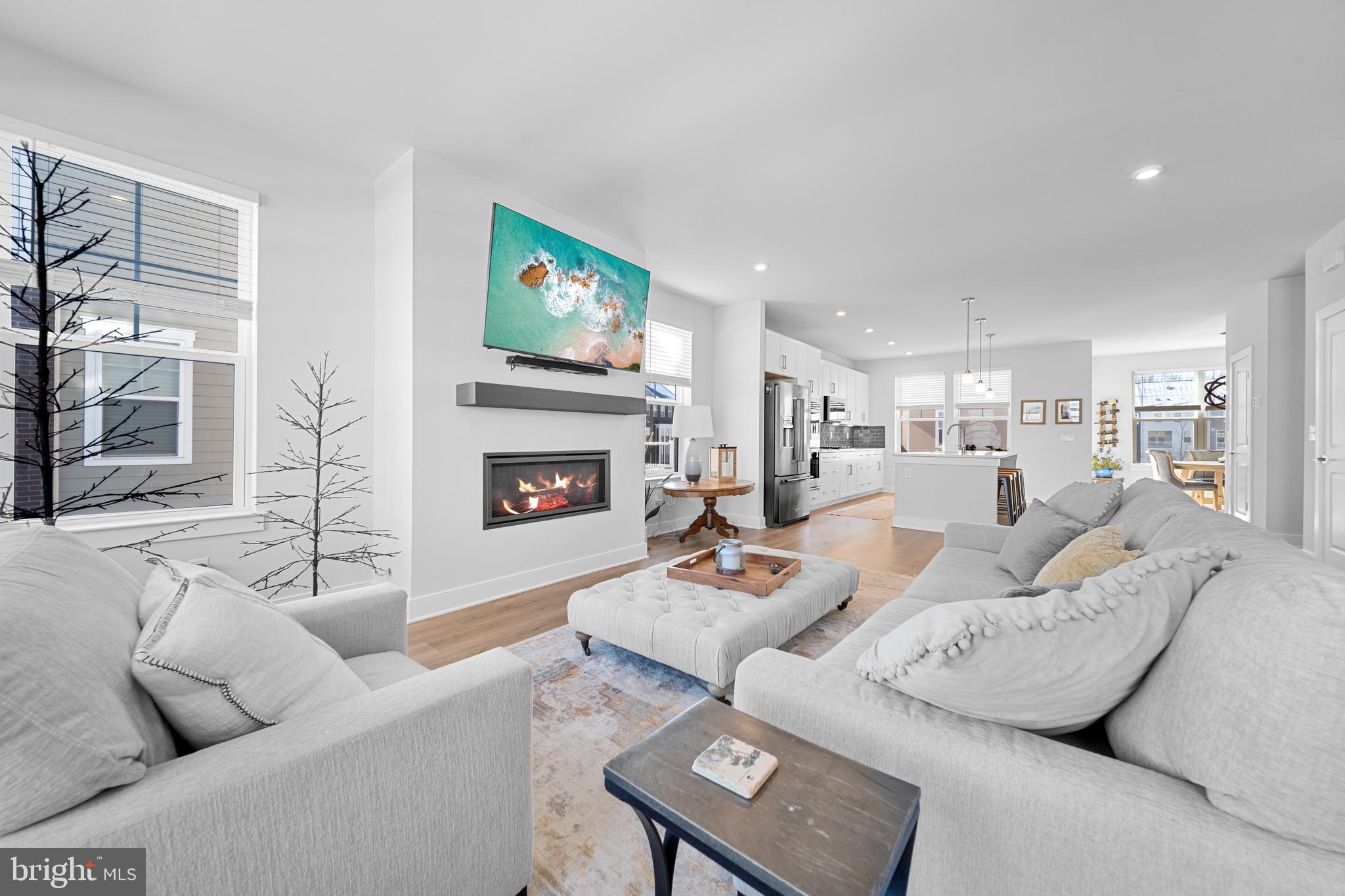 POTOMAC SHORES - Residential