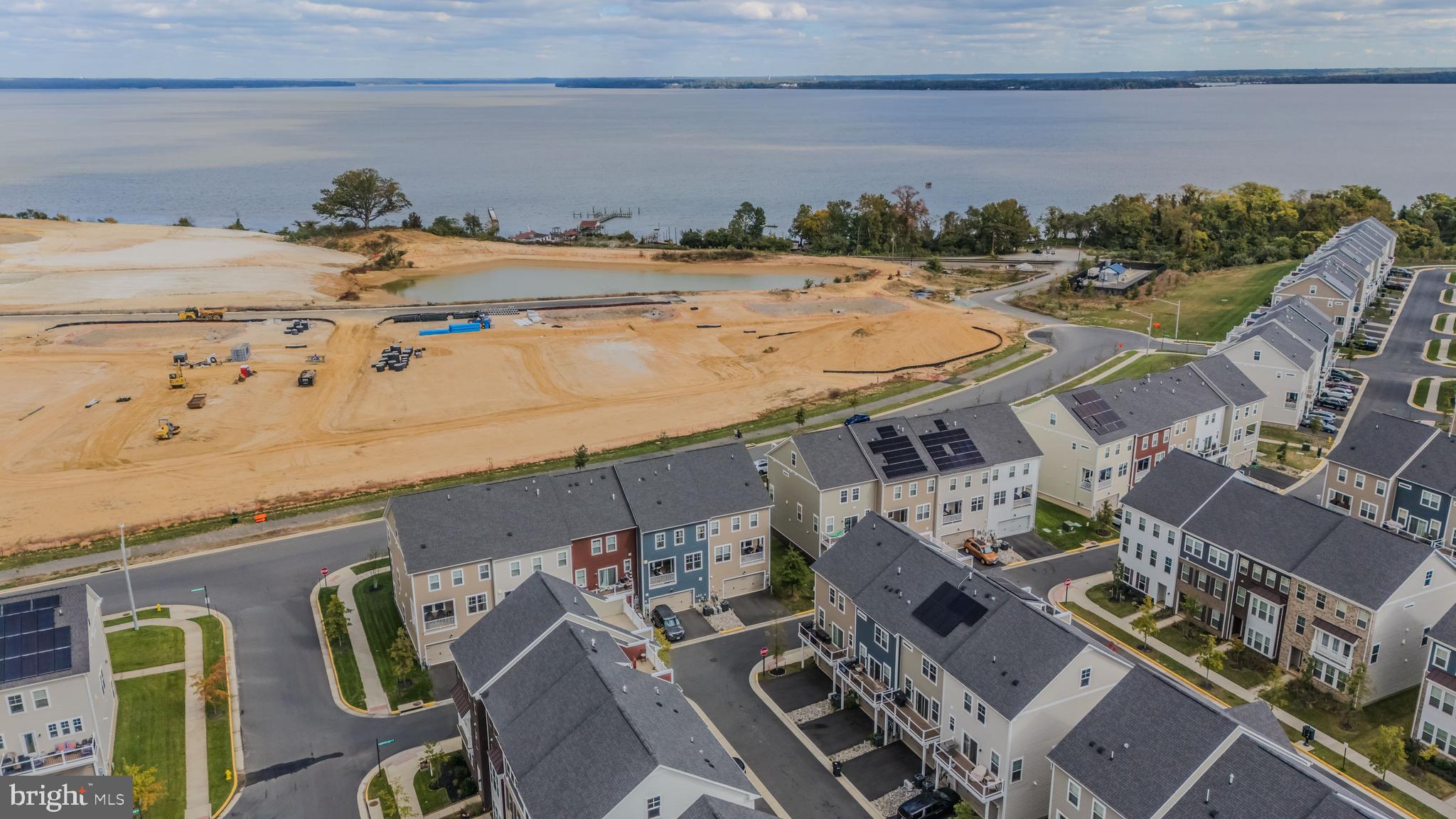 POTOMAC SHORES - Residential