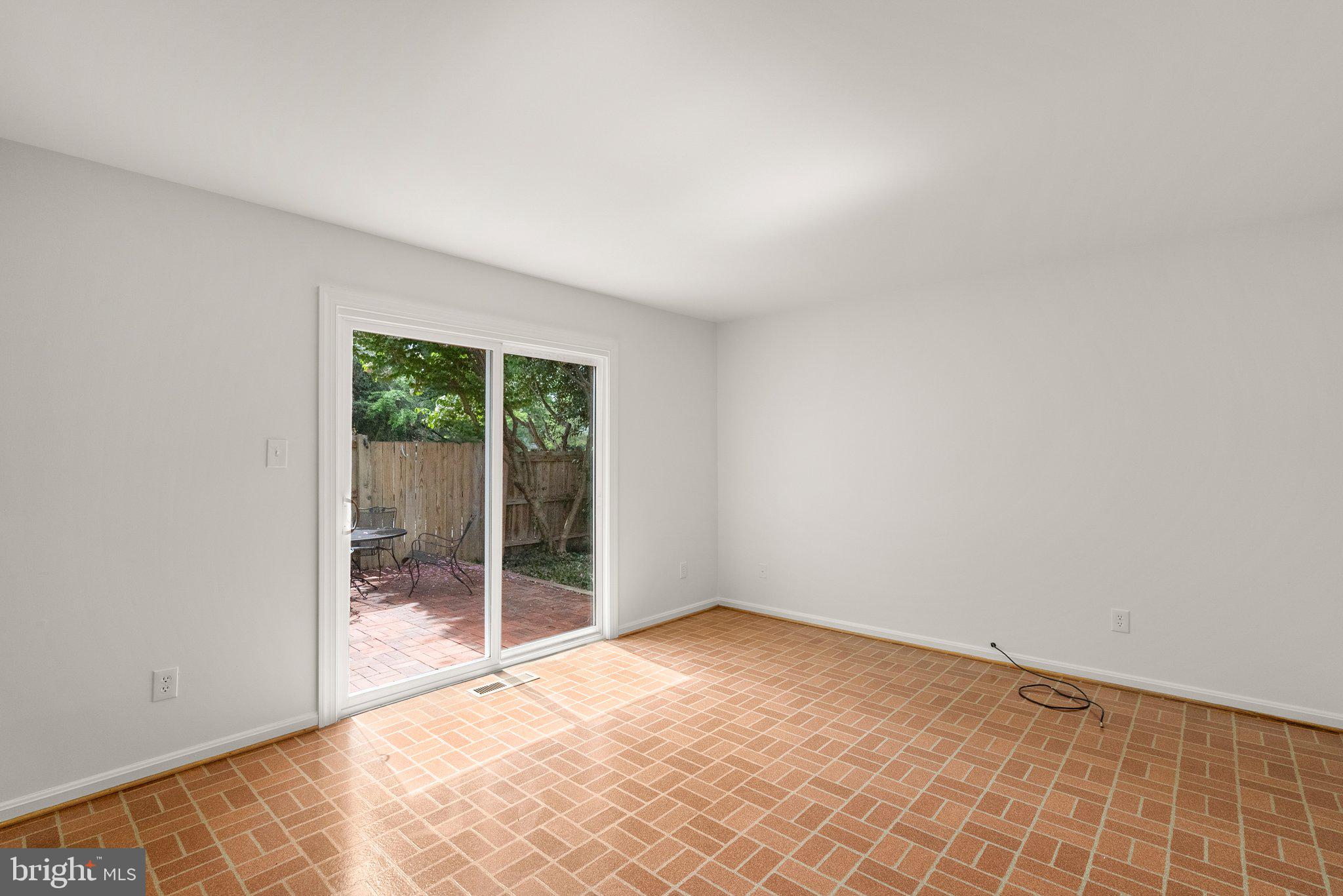 STEDWICK TOWNHOUSES - Residential