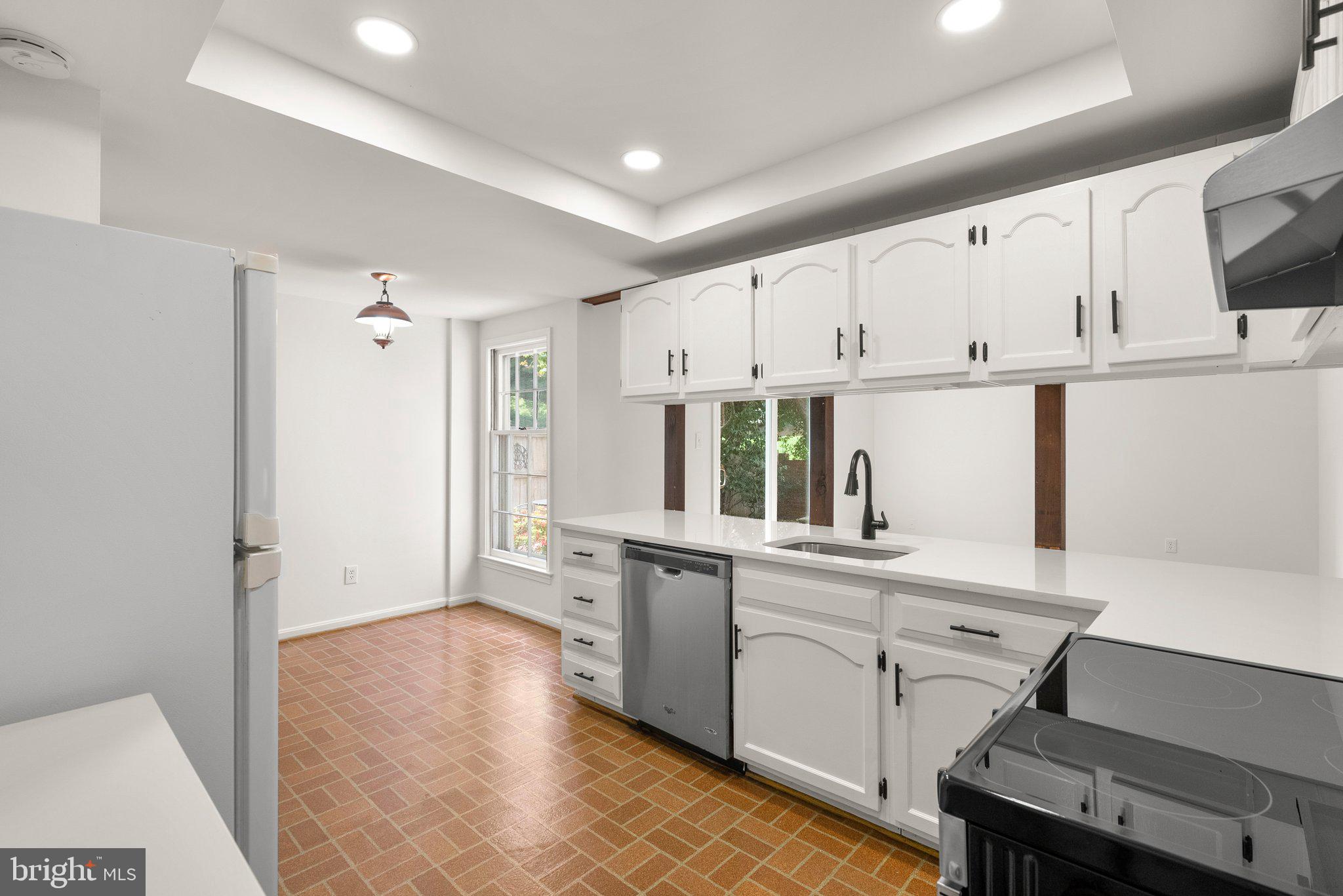 STEDWICK TOWNHOUSES - Residential