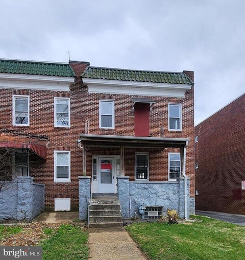 Townhouse For Sale - 4169 Fairview Avenue<br/> BALTIMORE, MD 21216