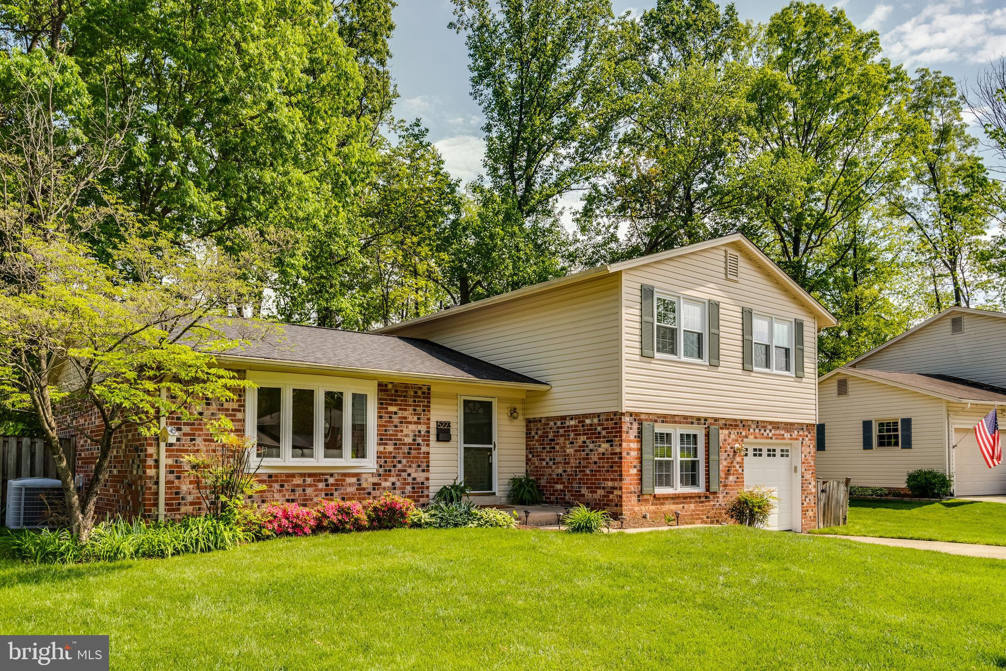 5223 TOOLEY COURT