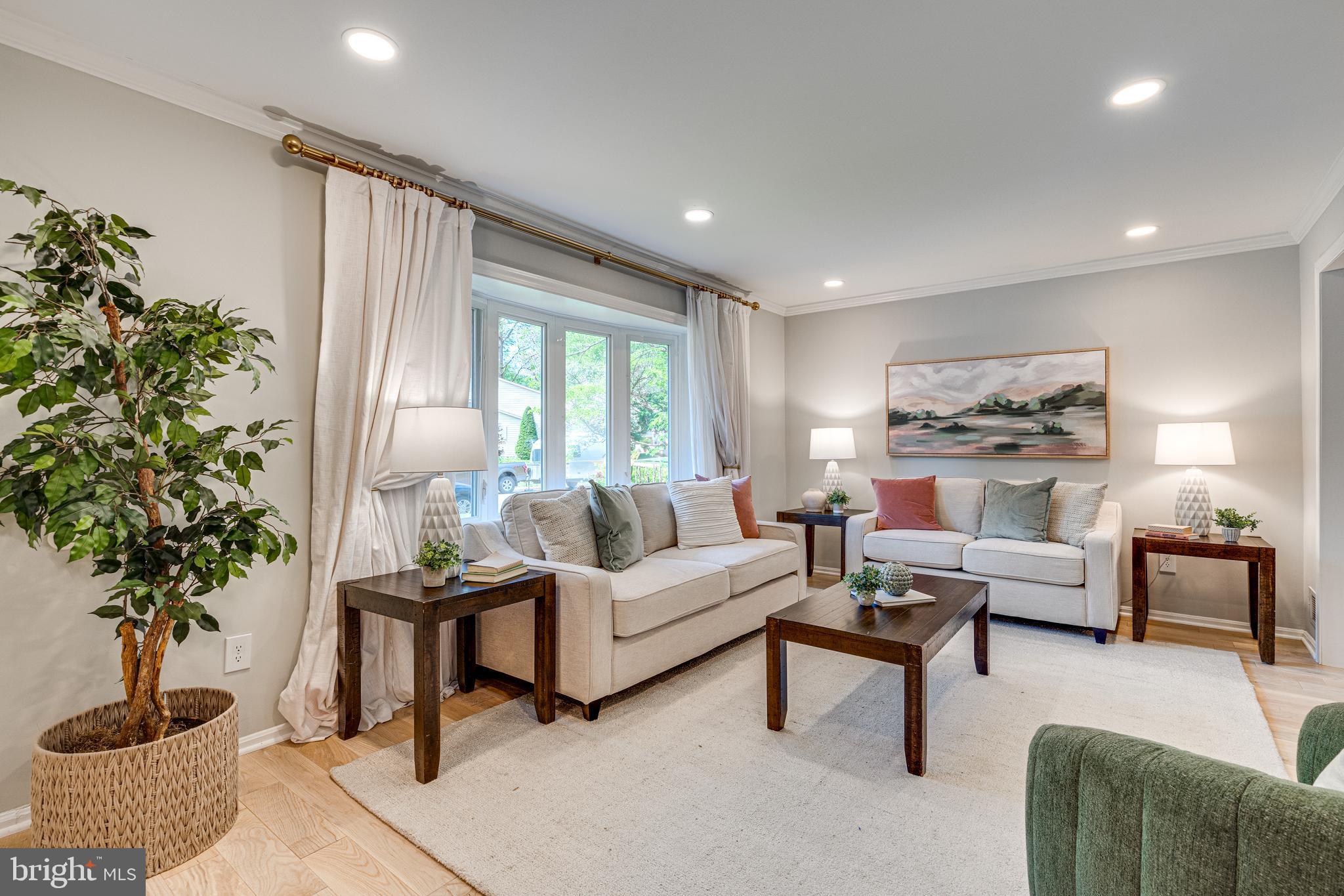 KINGS PARK WEST - Residential