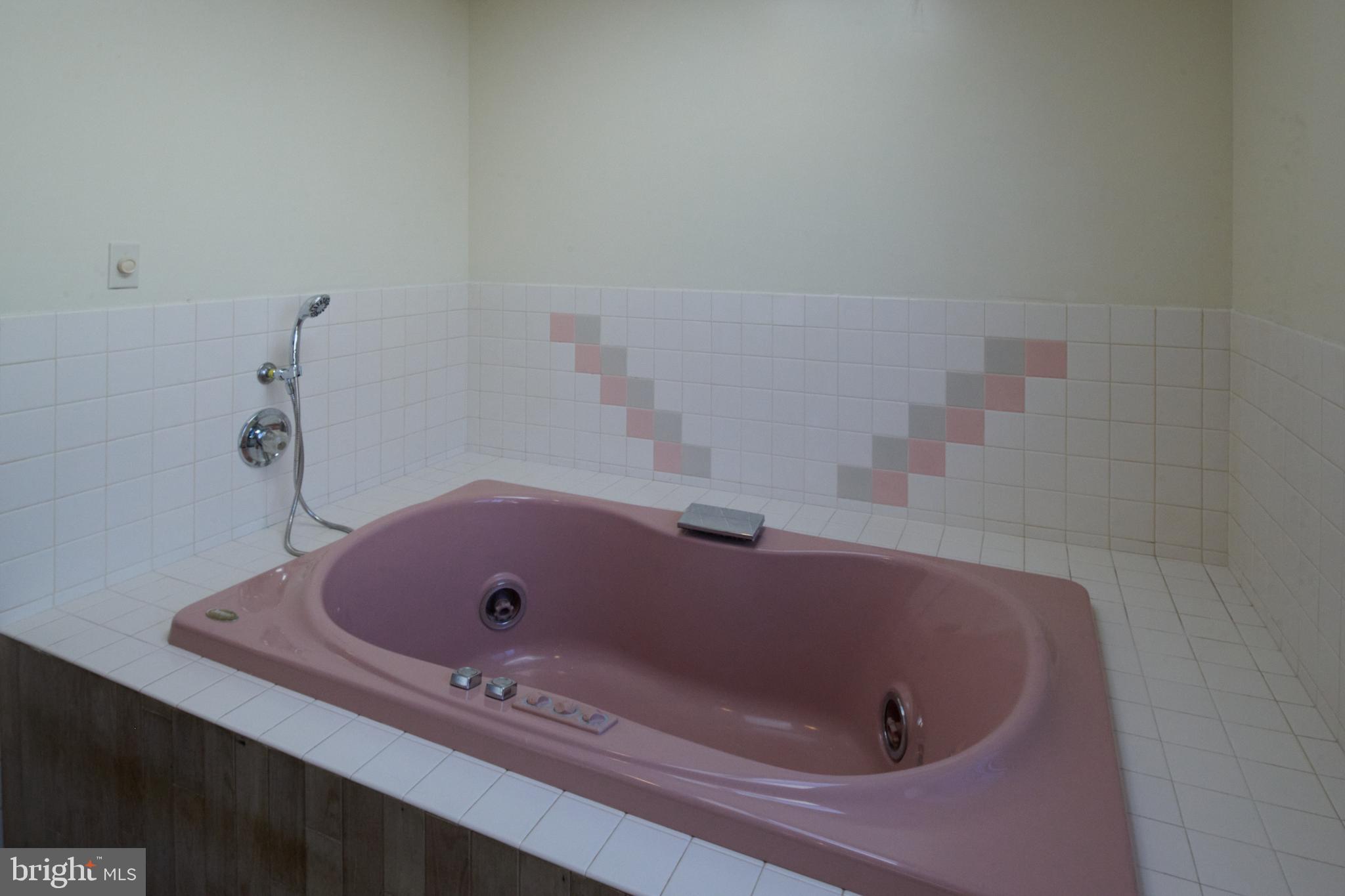 WILLOWBROOK - Residential