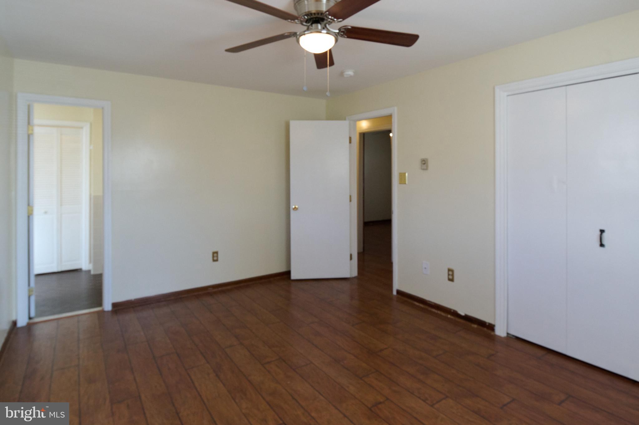 WILLOWBROOK - Residential