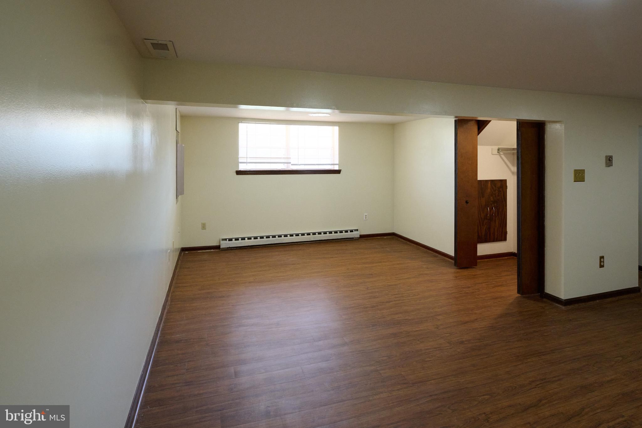 WILLOWBROOK - Residential