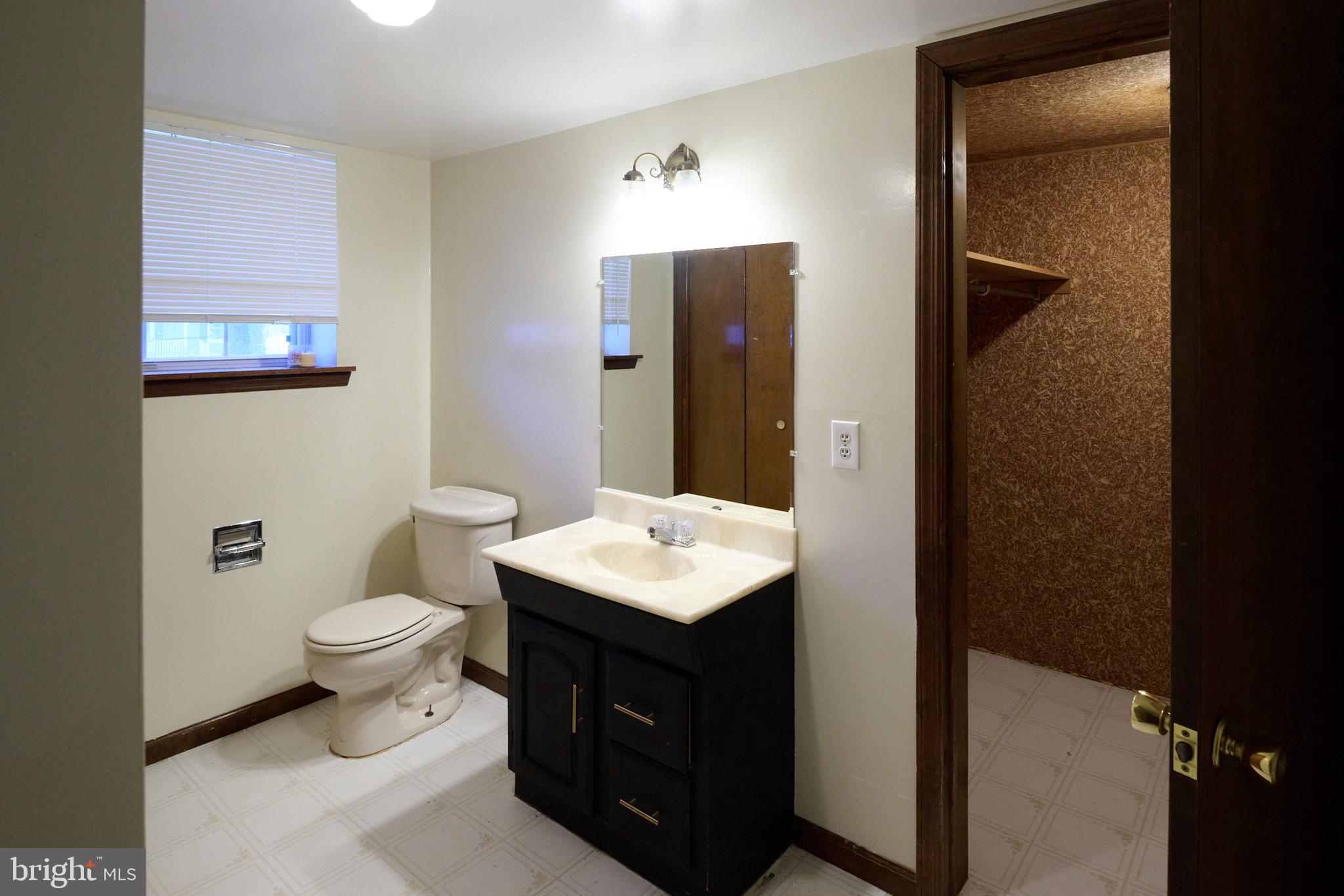 WILLOWBROOK - Residential