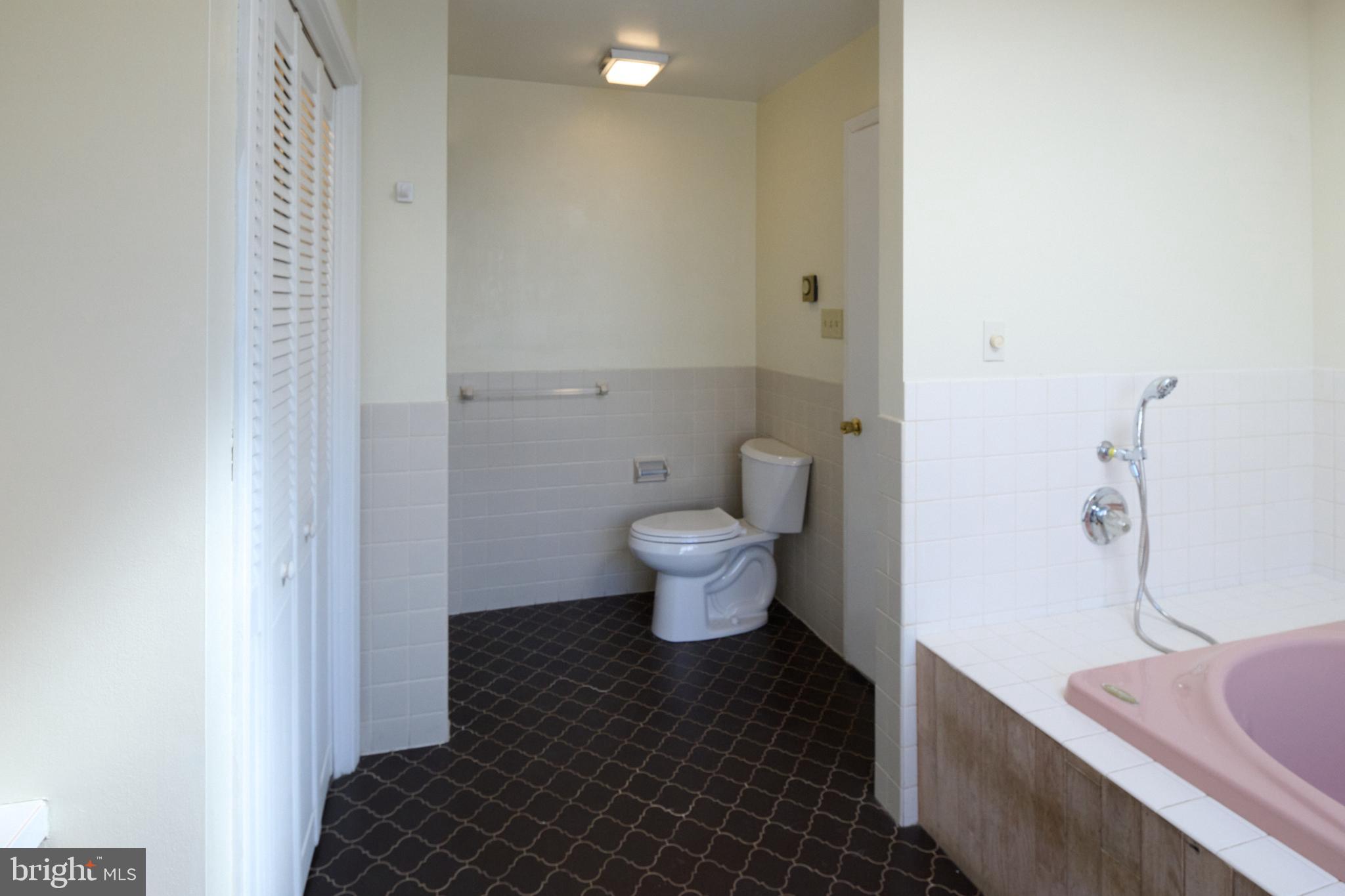 WILLOWBROOK - Residential