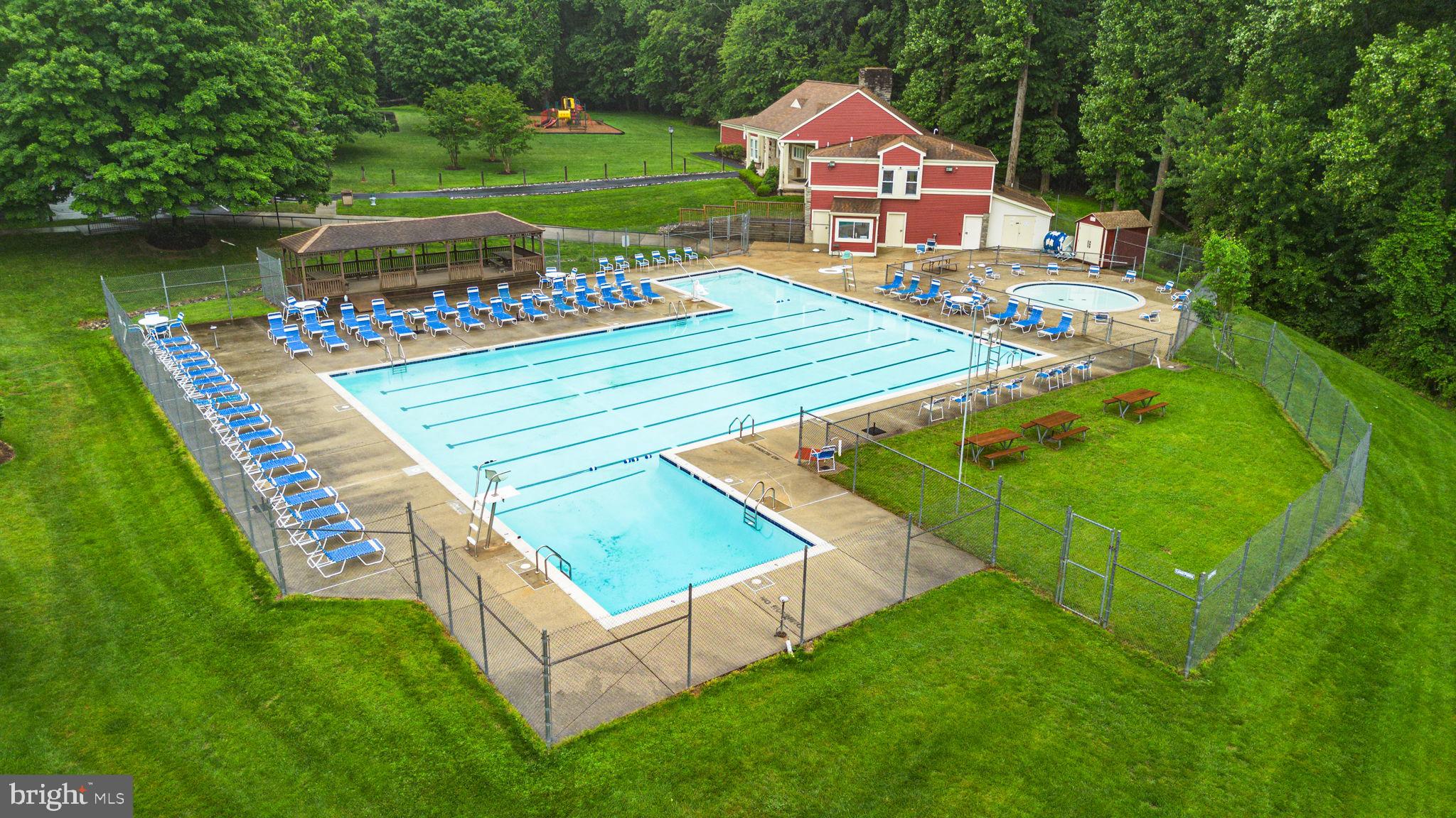 HADLEY FARMS - Residential