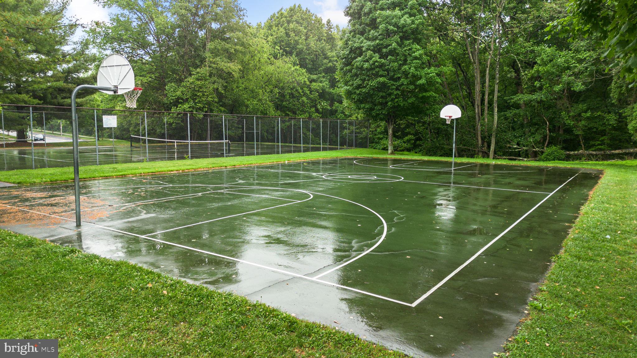 HADLEY FARMS - Residential