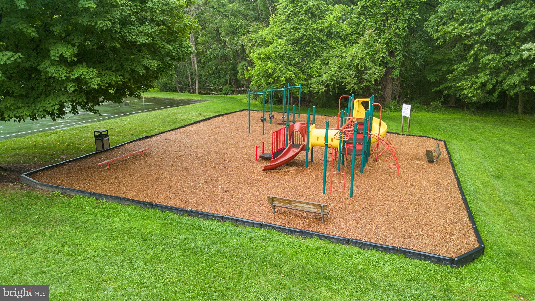 HADLEY FARMS - Residential