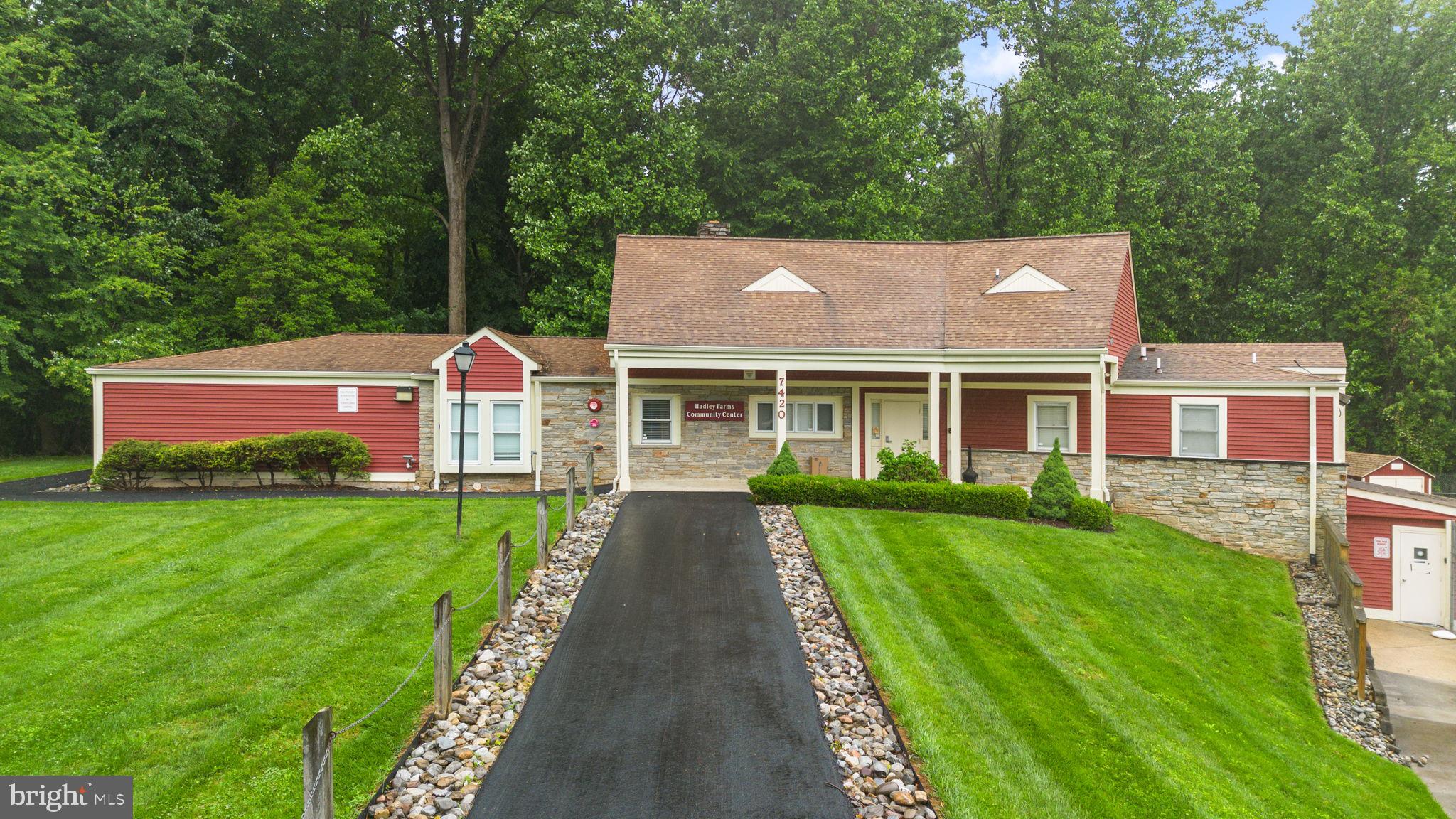 HADLEY FARMS - Residential
