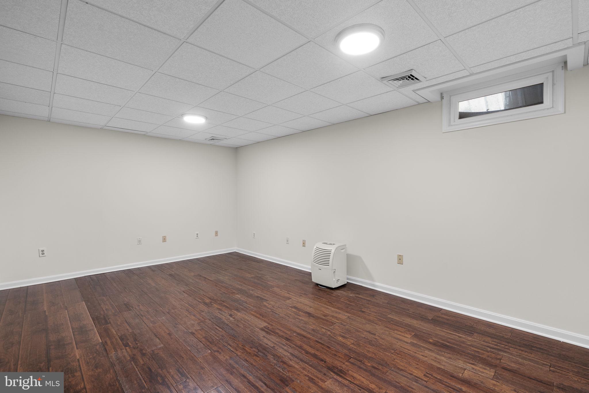 HADLEY FARMS - Residential