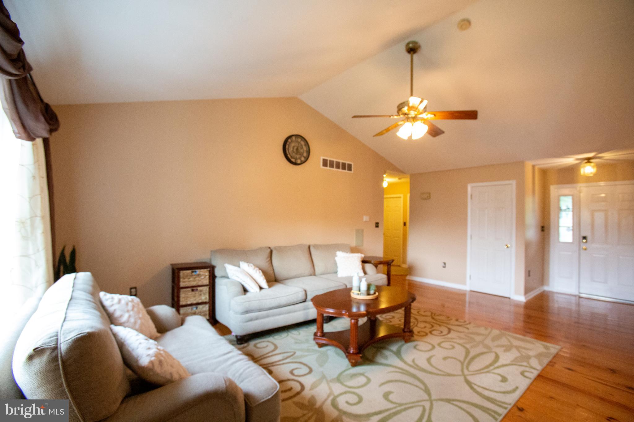 PENNINGTONVILLE MEADOWS - Residential
