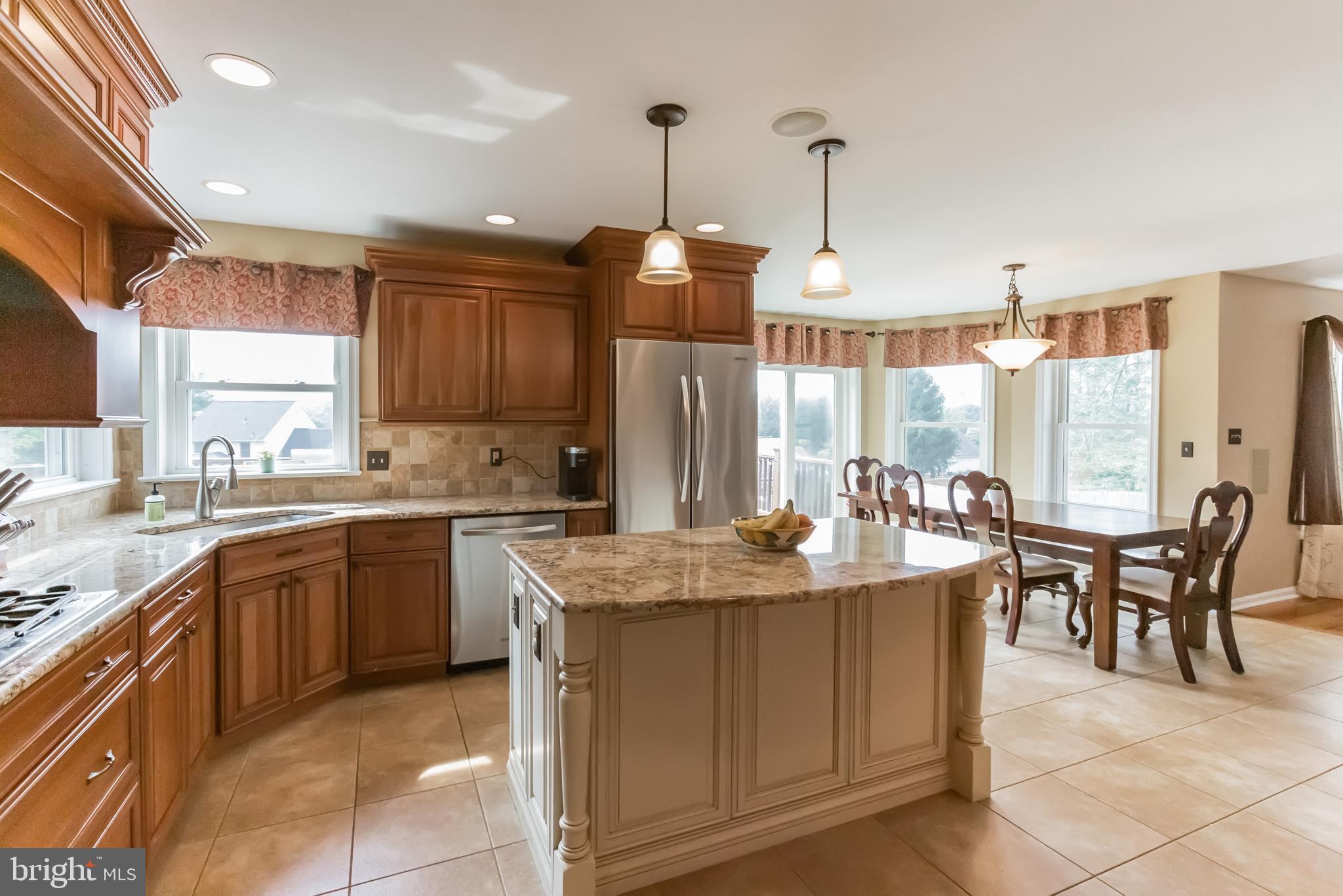 PENNINGTONVILLE MEADOWS - Residential