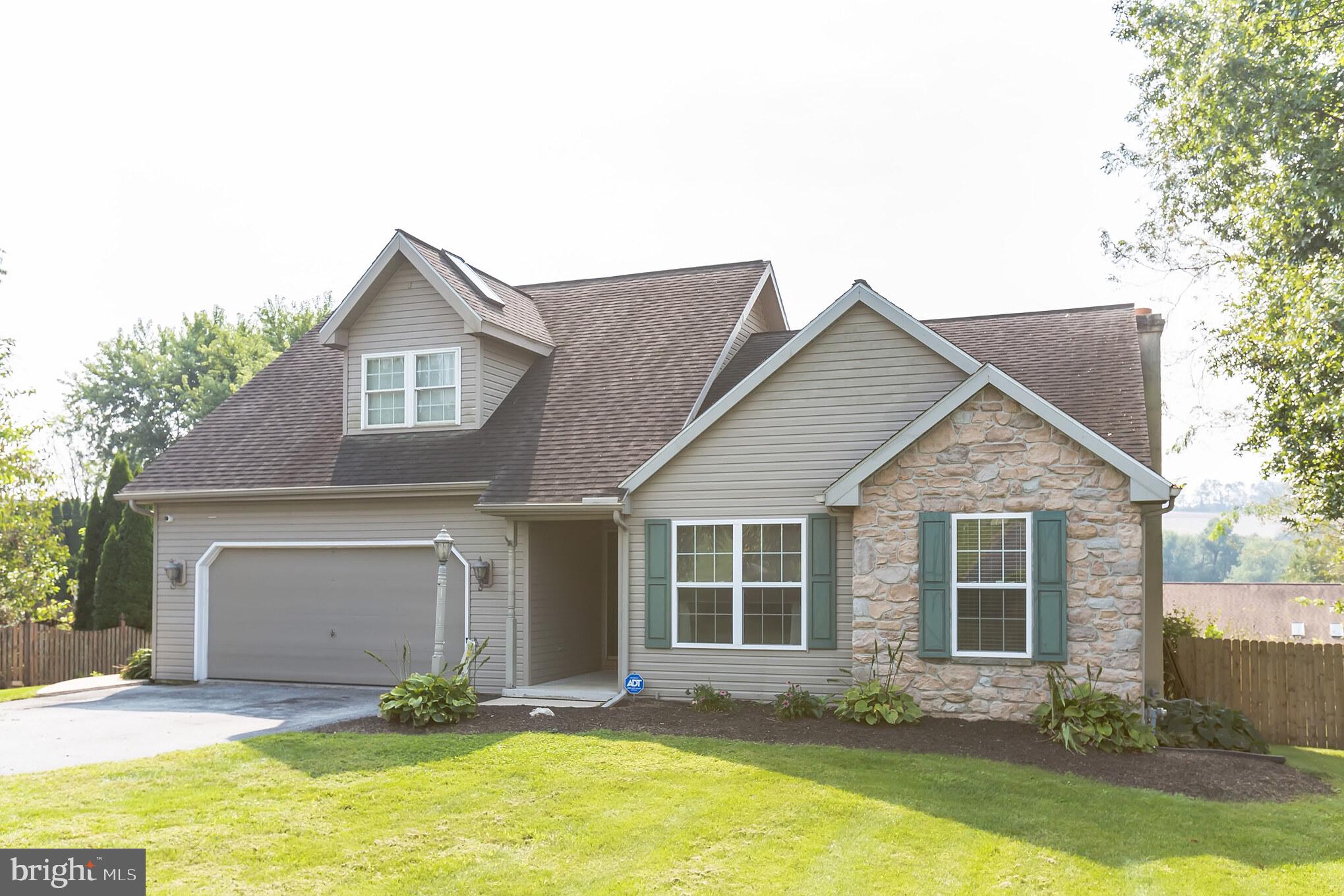 PENNINGTONVILLE MEADOWS - Residential