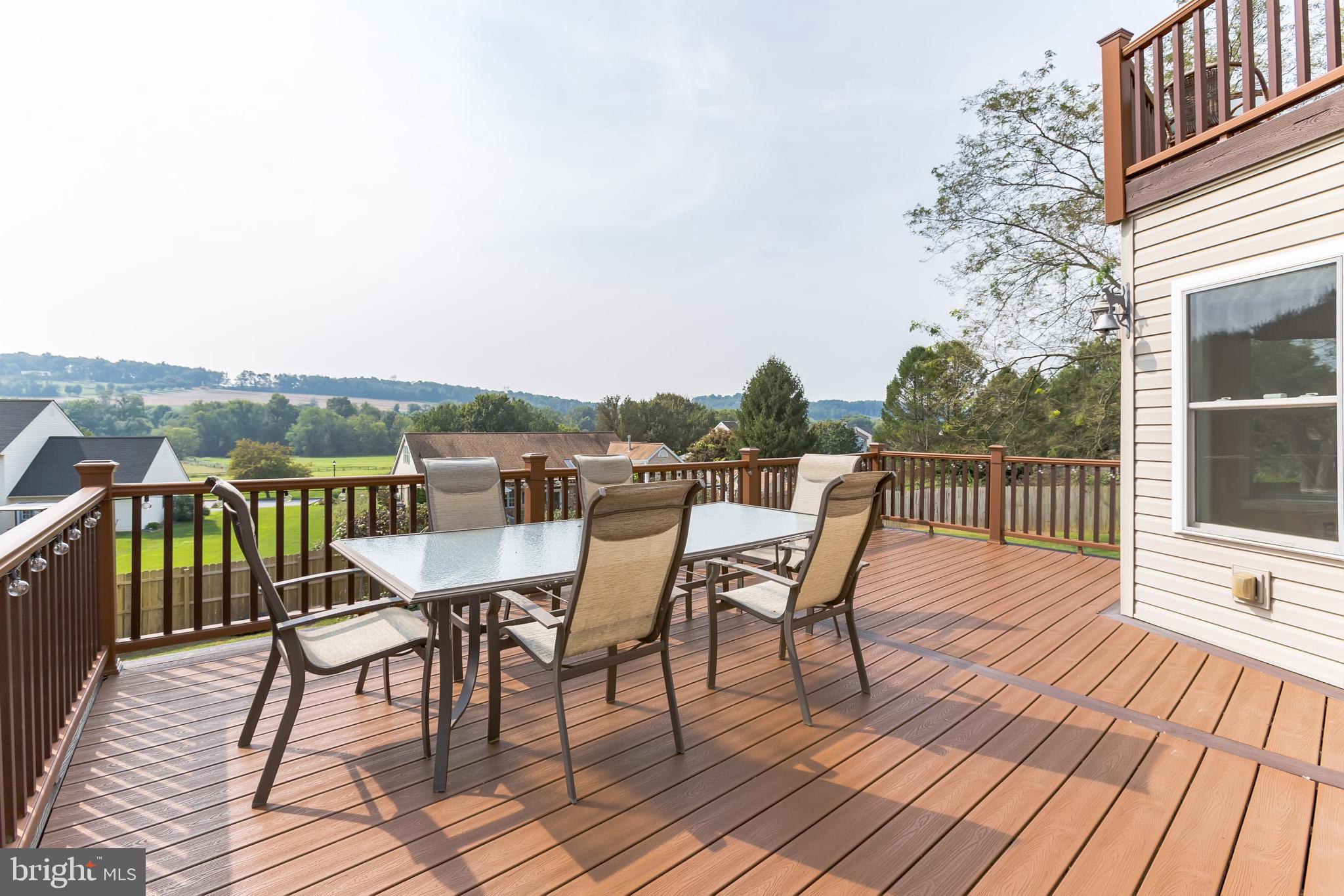 PENNINGTONVILLE MEADOWS - Residential