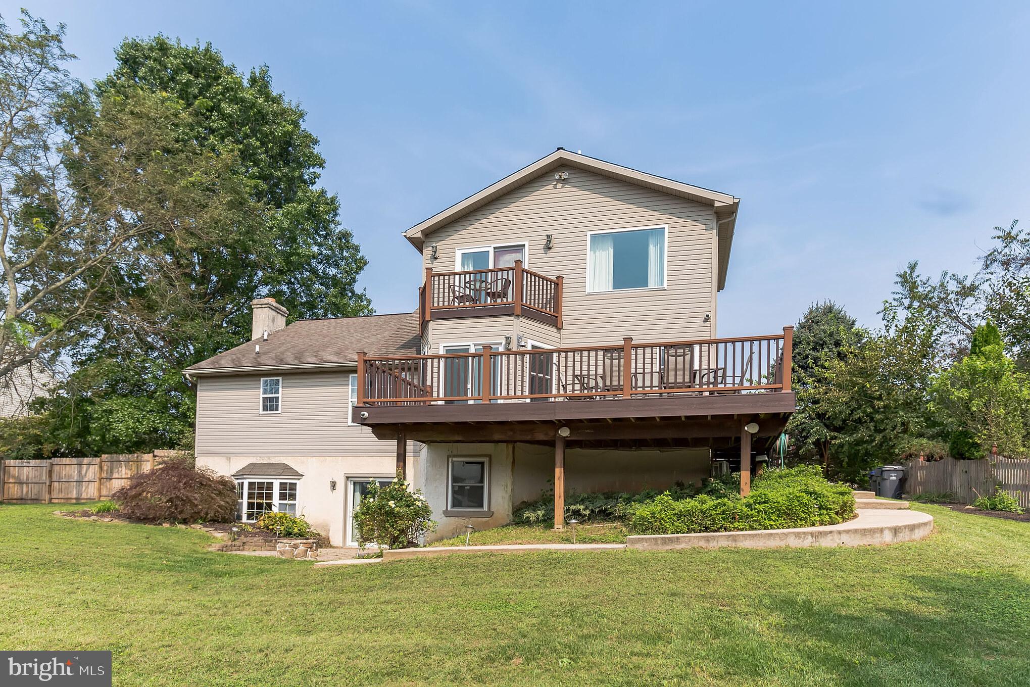 PENNINGTONVILLE MEADOWS - Residential