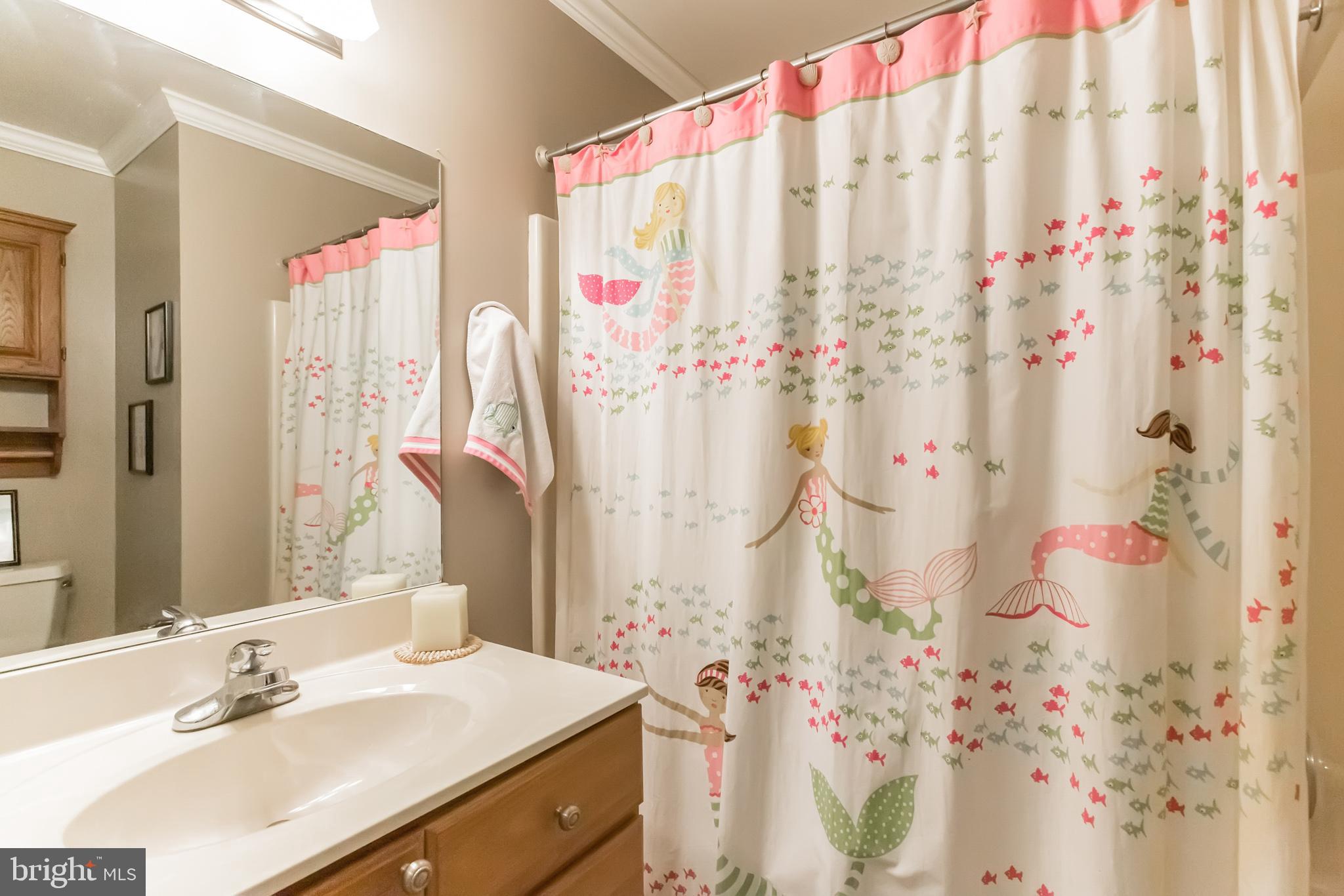 PENNINGTONVILLE MEADOWS - Residential