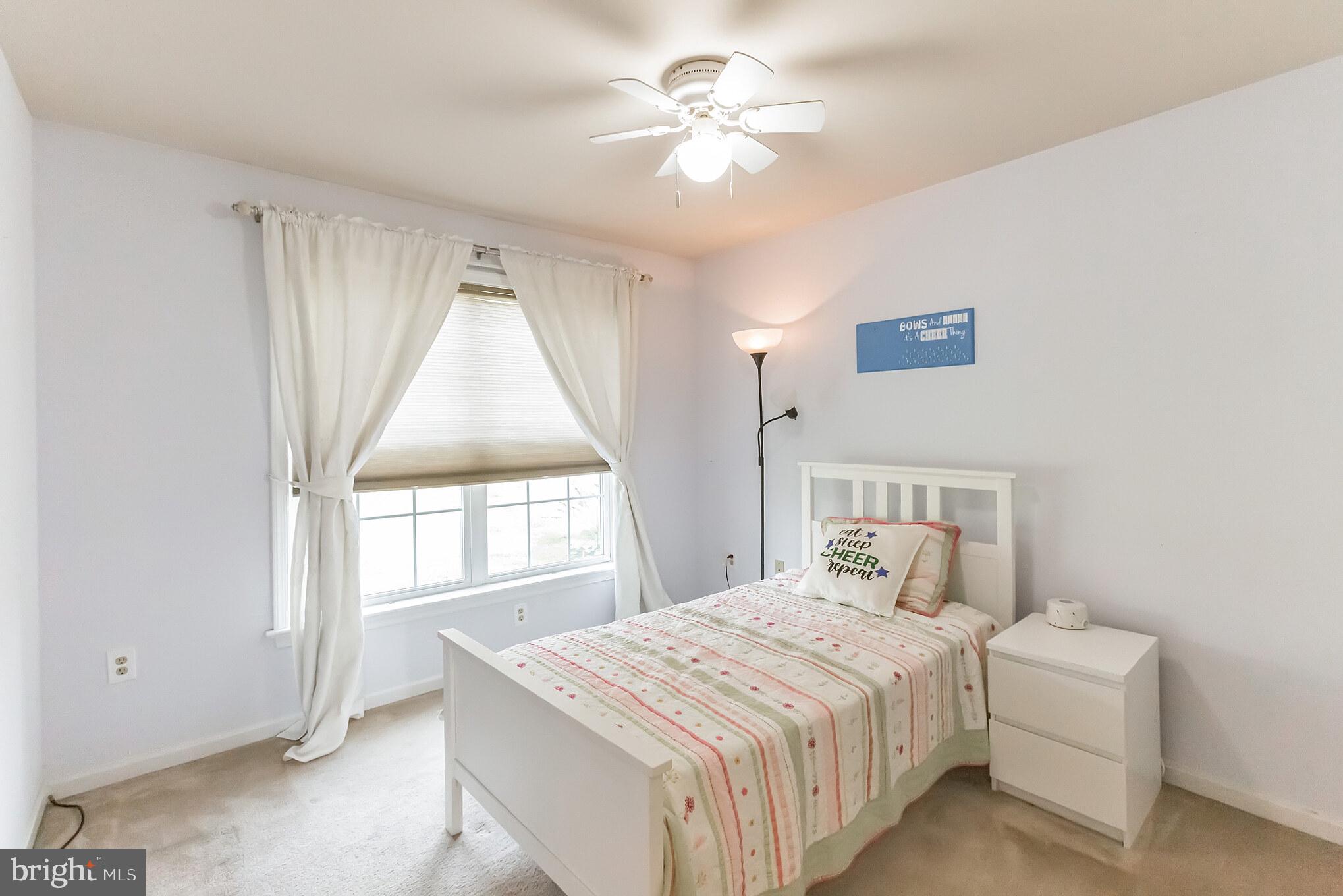 PENNINGTONVILLE MEADOWS - Residential
