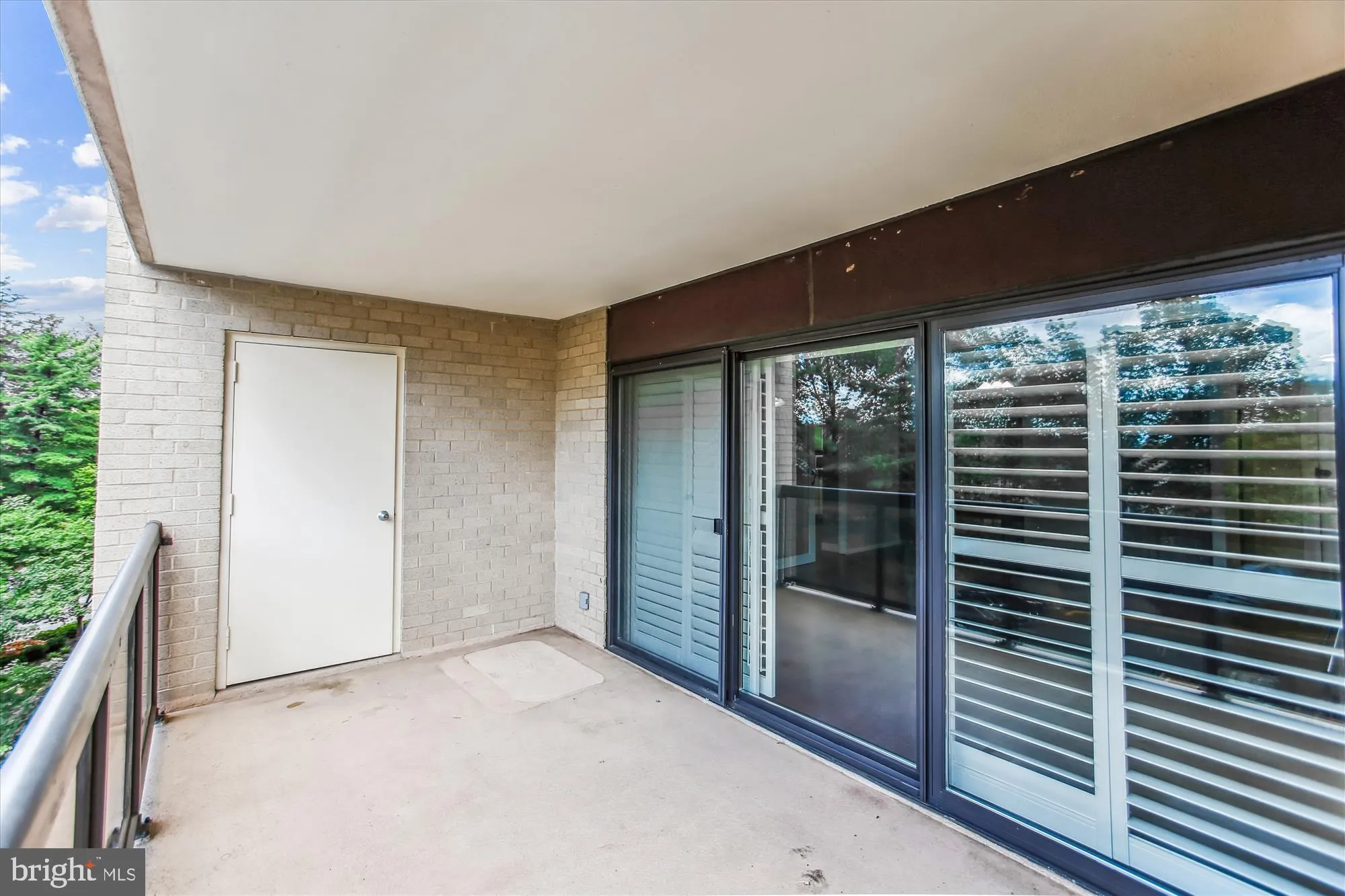 Alexandria, Virginia 22304, United States, 2 Bedrooms Bedrooms, ,2 BathroomsBathrooms,Residential,Active,198100