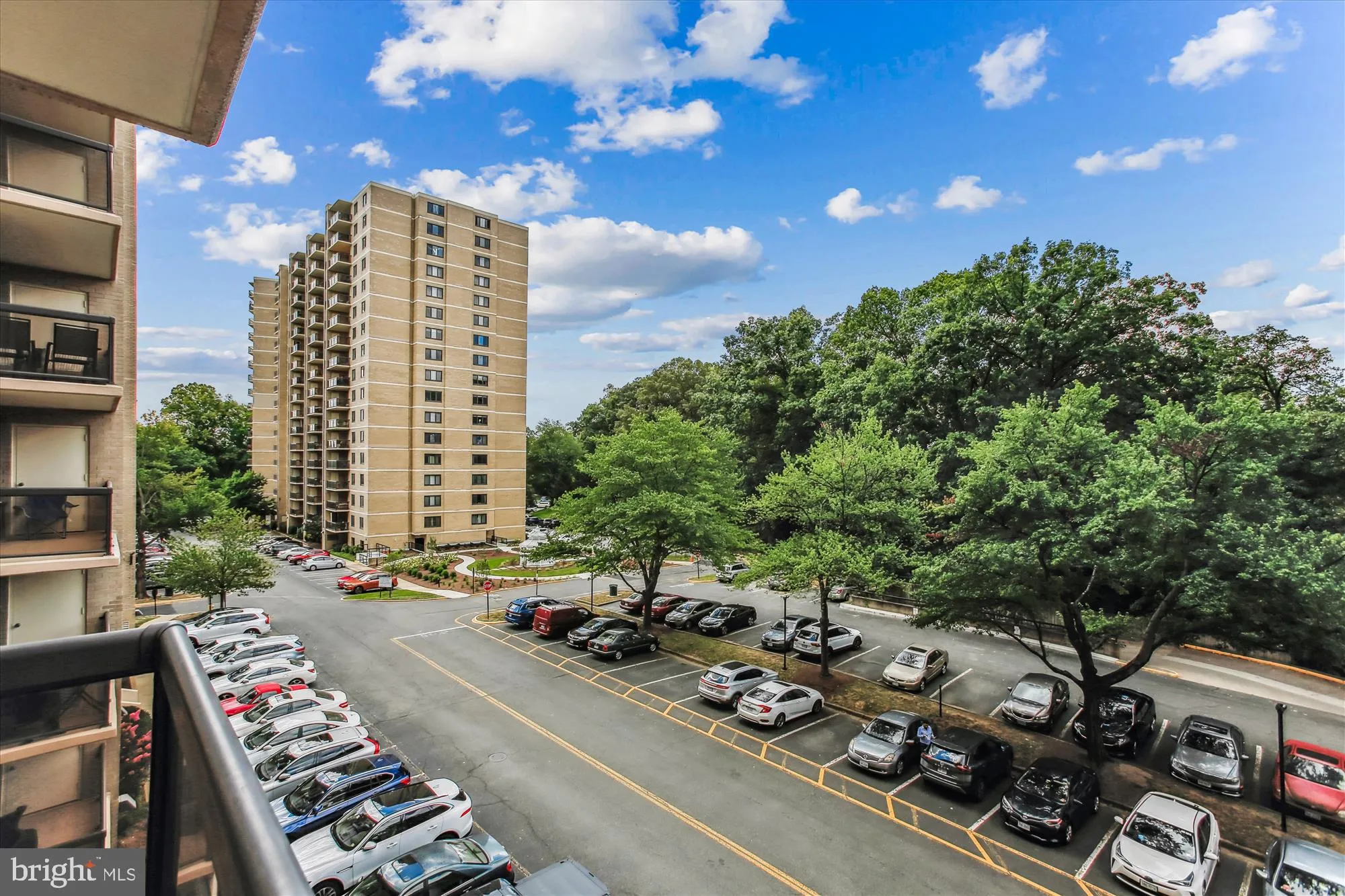 Alexandria, Virginia 22304, United States, 2 Bedrooms Bedrooms, ,2 BathroomsBathrooms,Residential,Active,198100