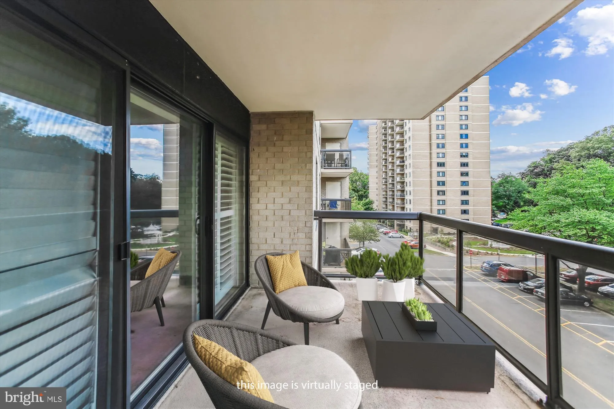 Alexandria, Virginia 22304, United States, 2 Bedrooms Bedrooms, ,2 BathroomsBathrooms,Residential,Active,198100