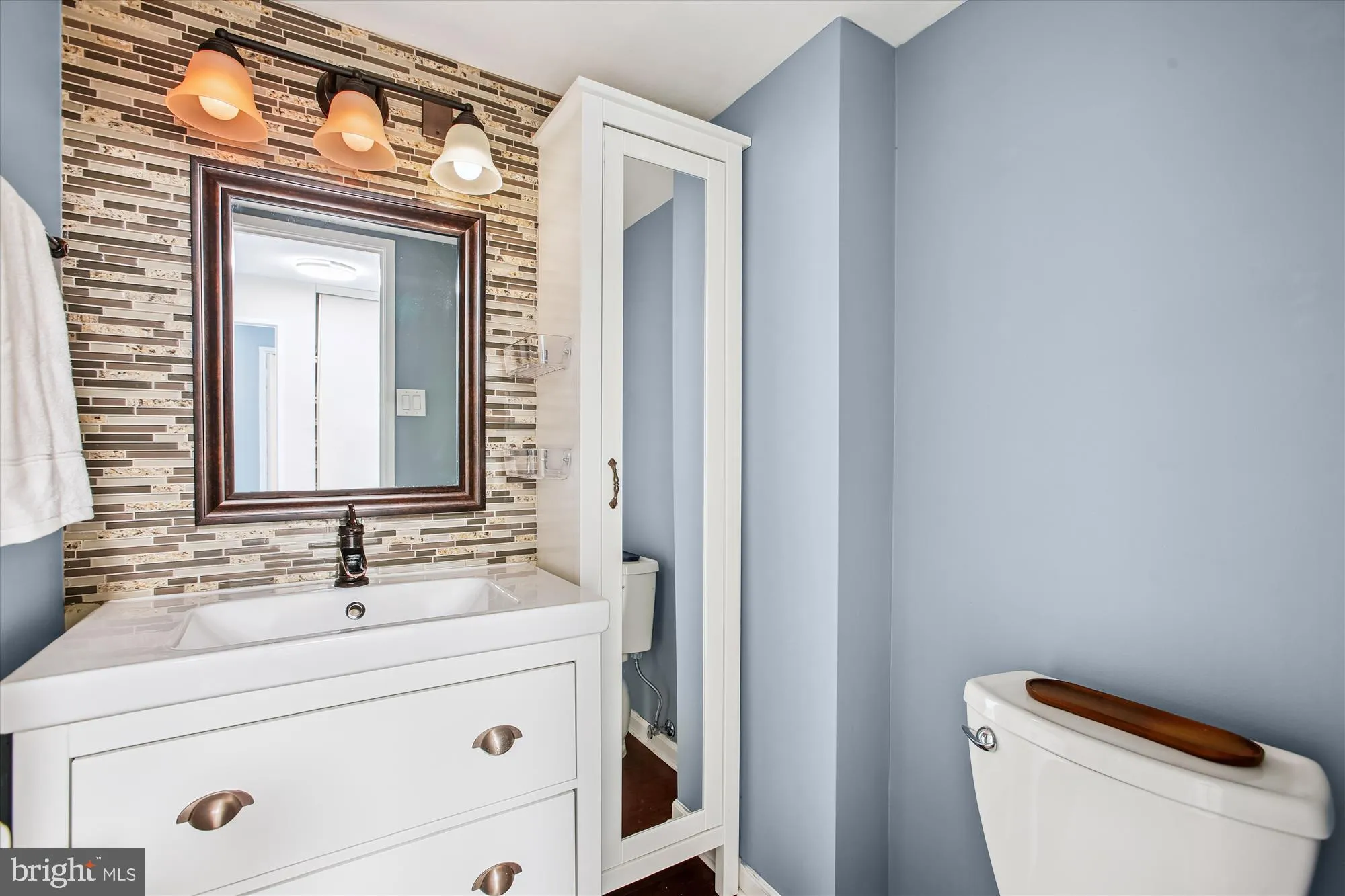 Alexandria, Virginia 22304, United States, 2 Bedrooms Bedrooms, ,2 BathroomsBathrooms,Residential,Active,198100