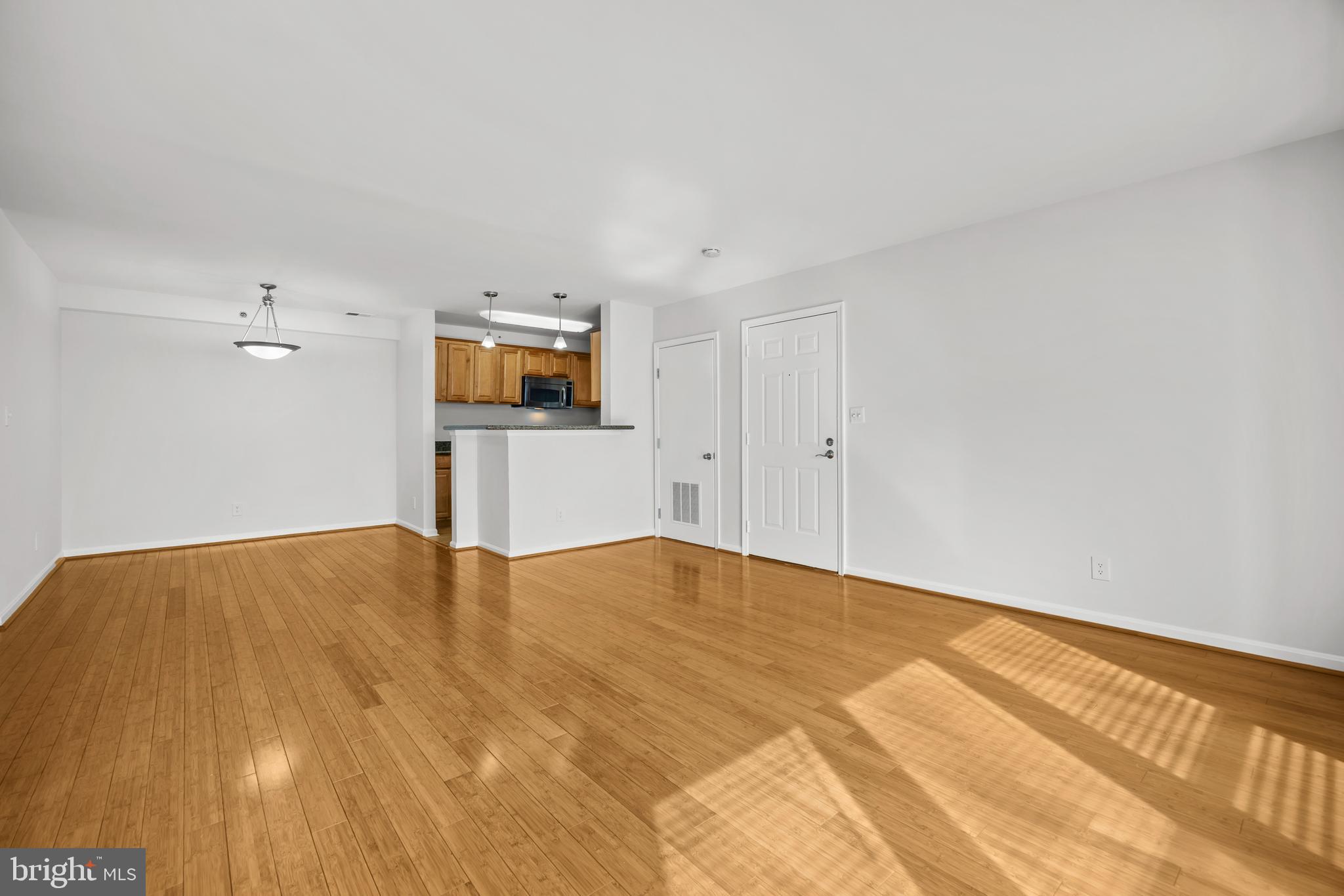 3175 SUMMIT SQUARE DRIVE 5-E12