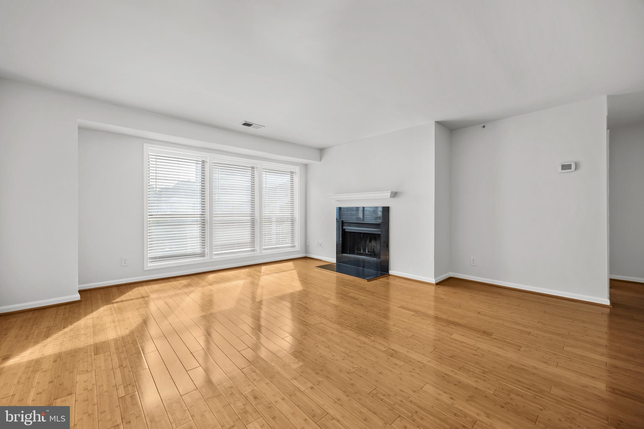 3175 SUMMIT SQUARE DRIVE 5-E12