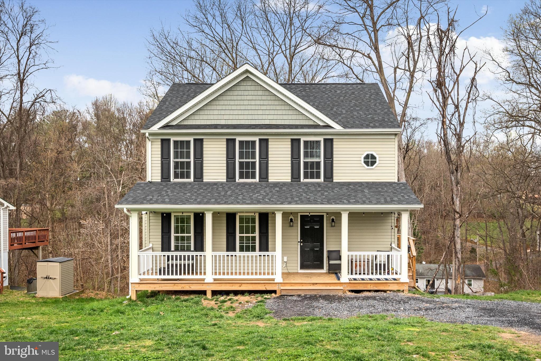 SHEN SHORES - Residential