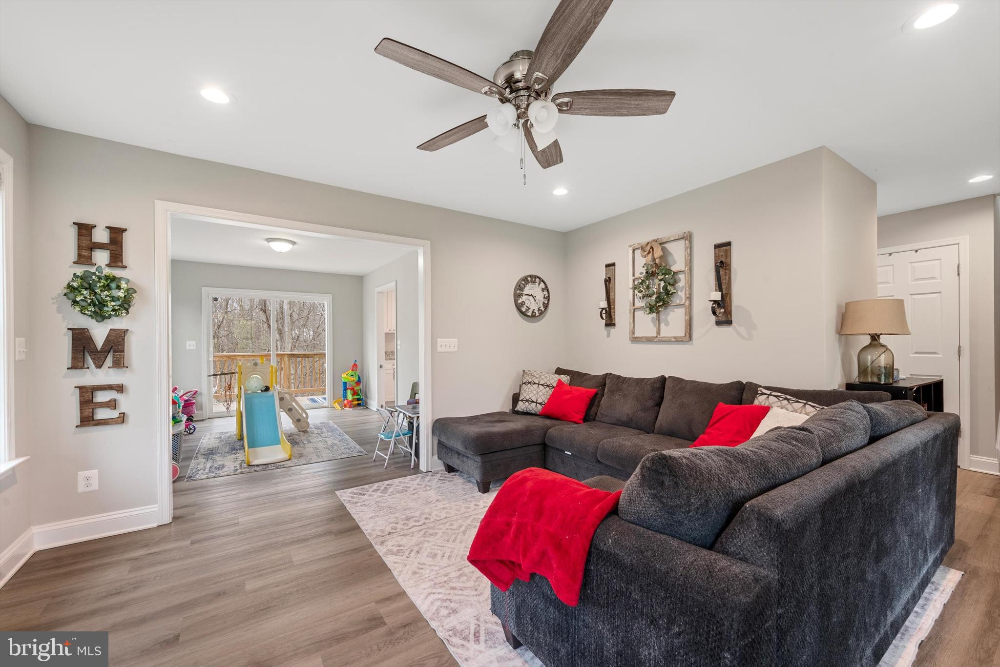 SHEN SHORES - Residential