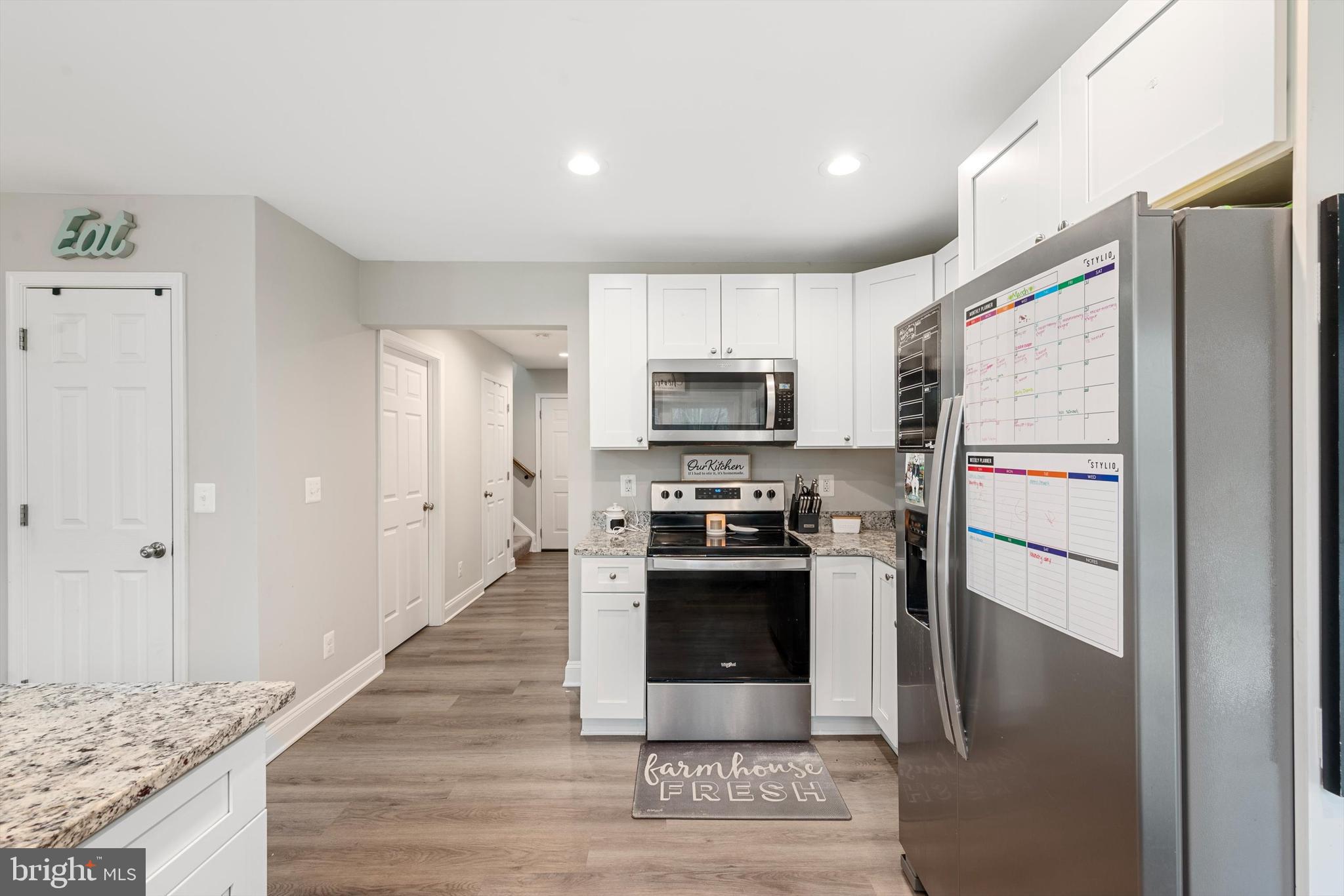 SHEN SHORES - Residential