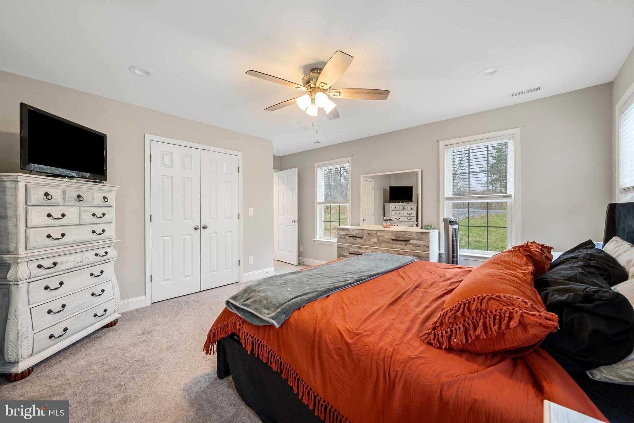 SHEN SHORES - Residential