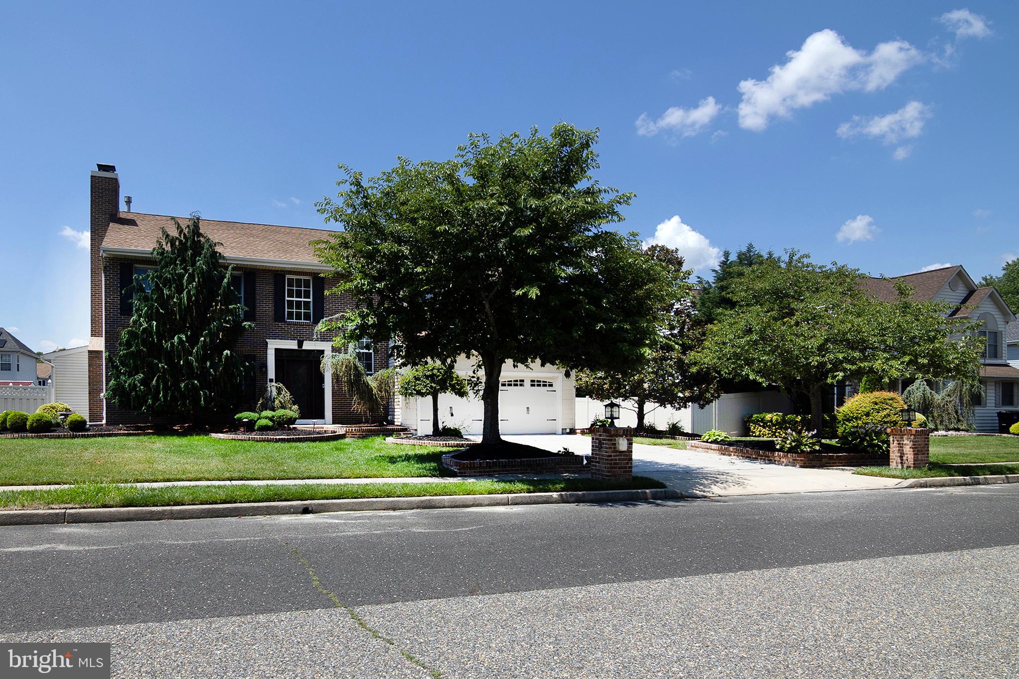 5 OLYMPIA LANE