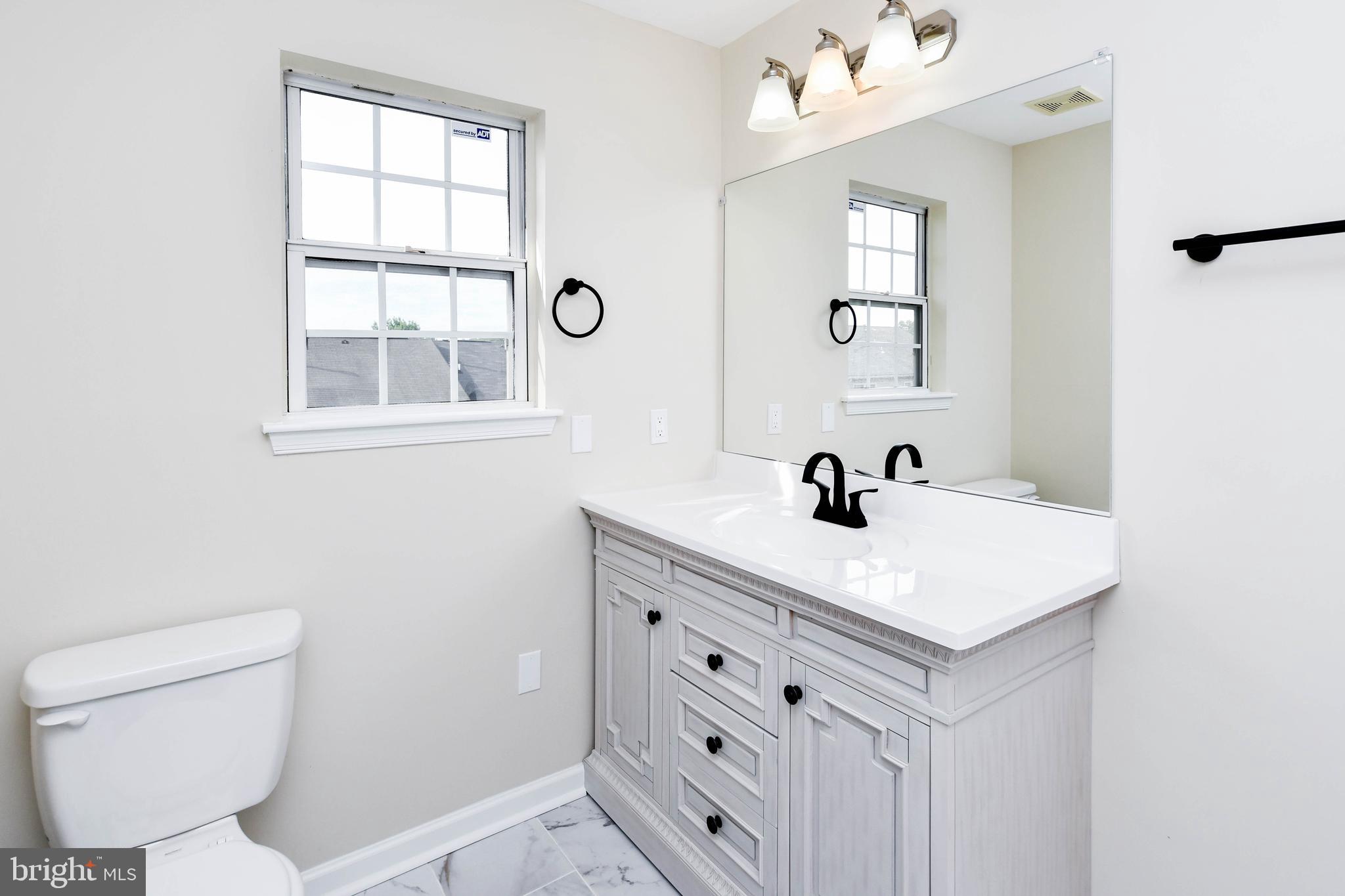 YORKSHIRE KNOLLS - Residential