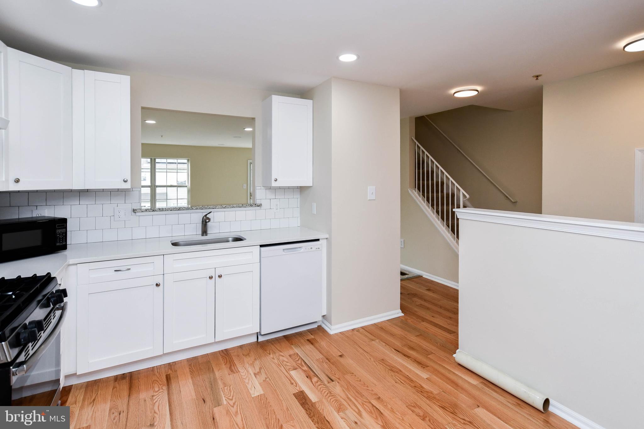 YORKSHIRE KNOLLS - Residential