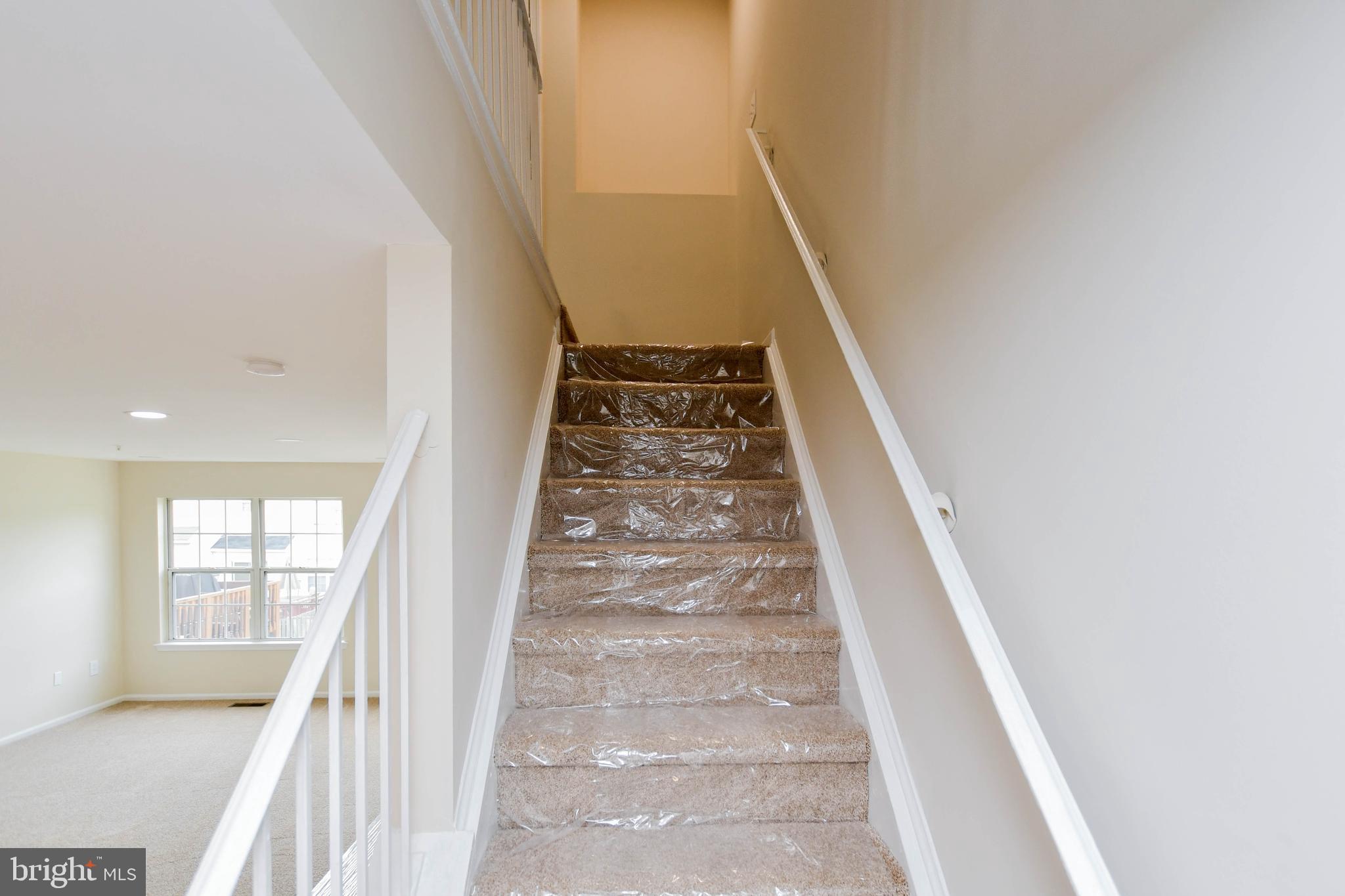 YORKSHIRE KNOLLS - Residential