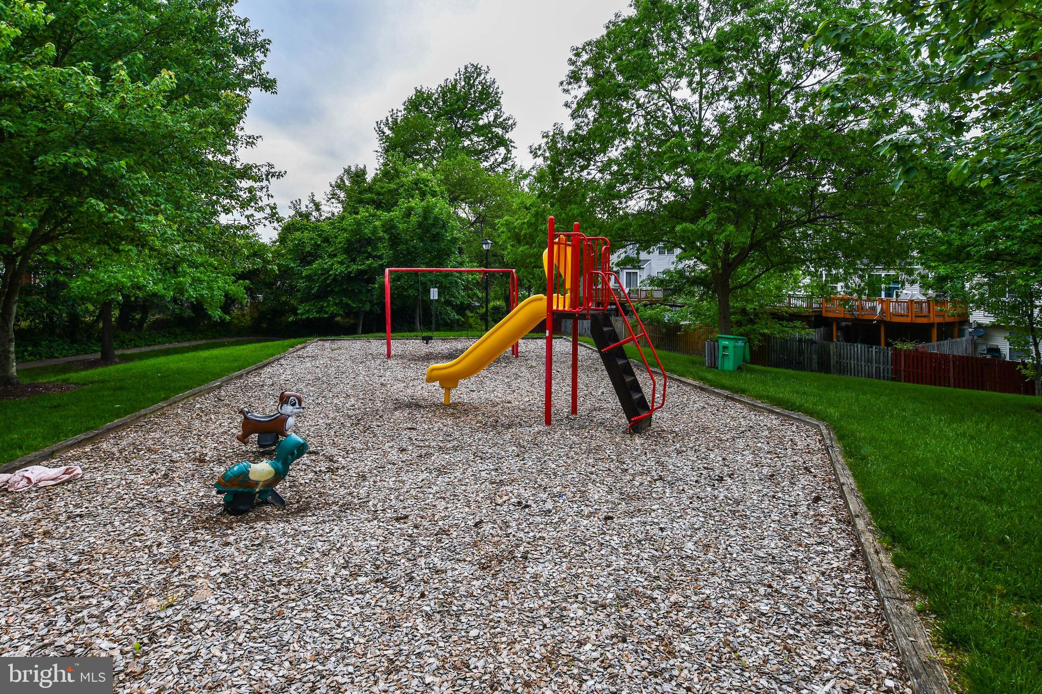 YORKSHIRE KNOLLS - Residential